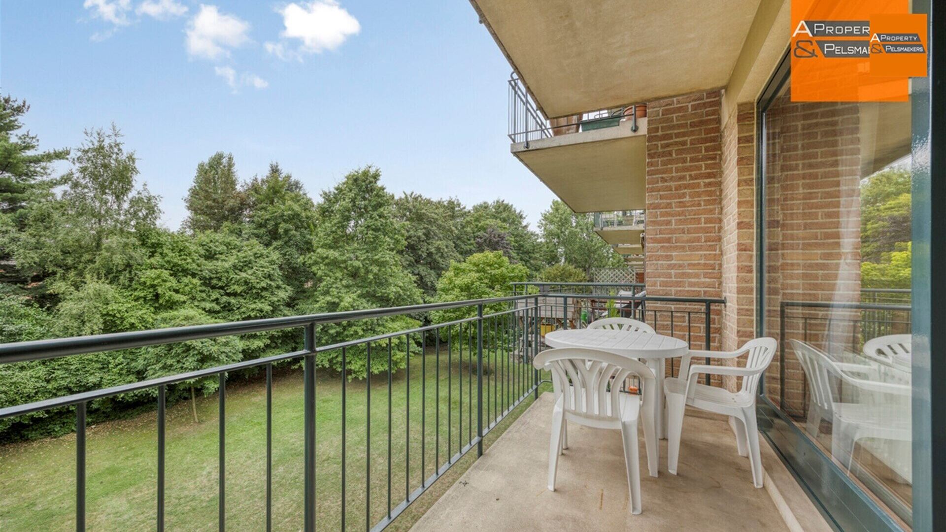 Appartement te koop in SINT-PIETERS-WOLUWE