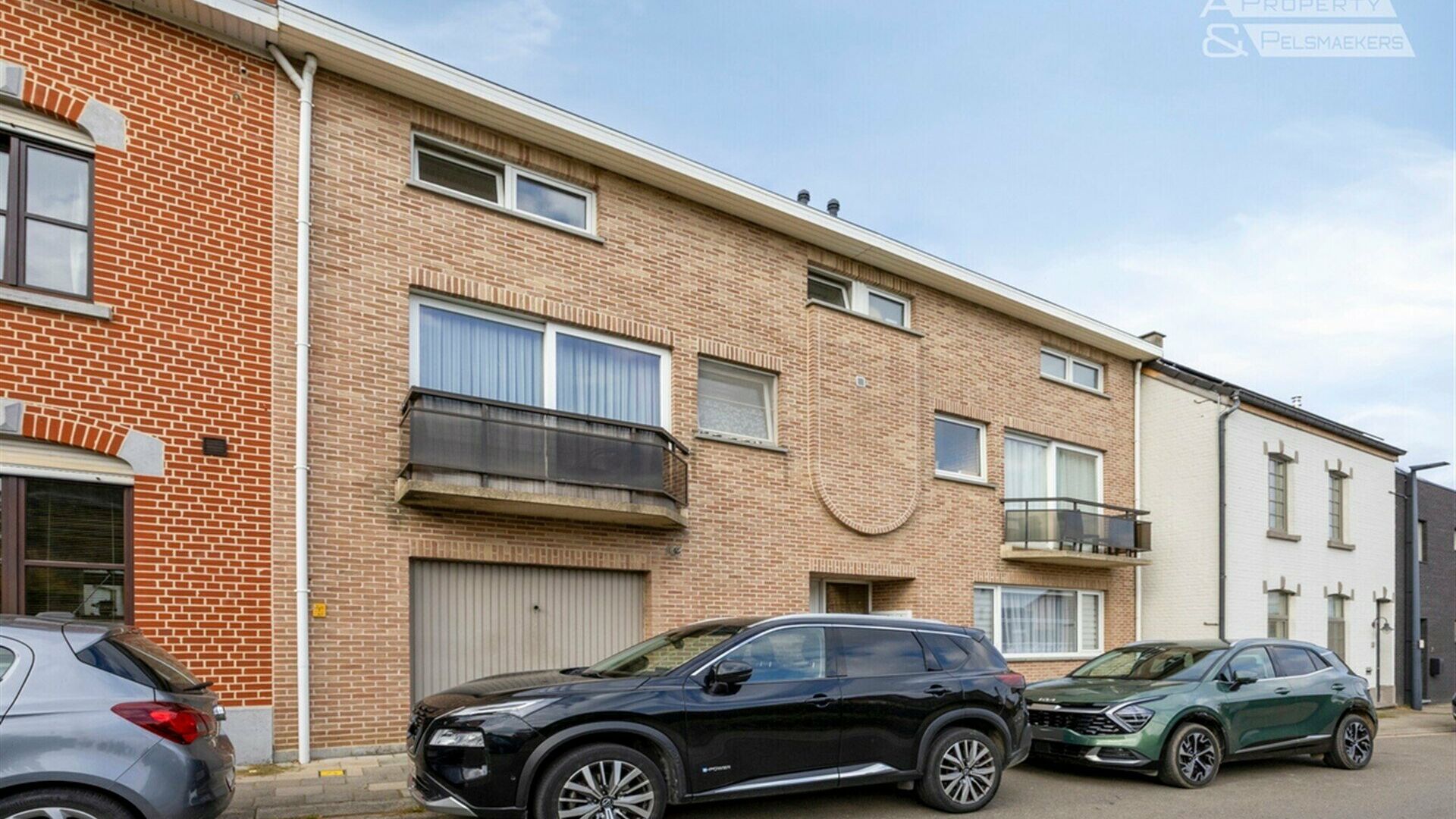 Appartementsgebouw te koop in MEERBEEK