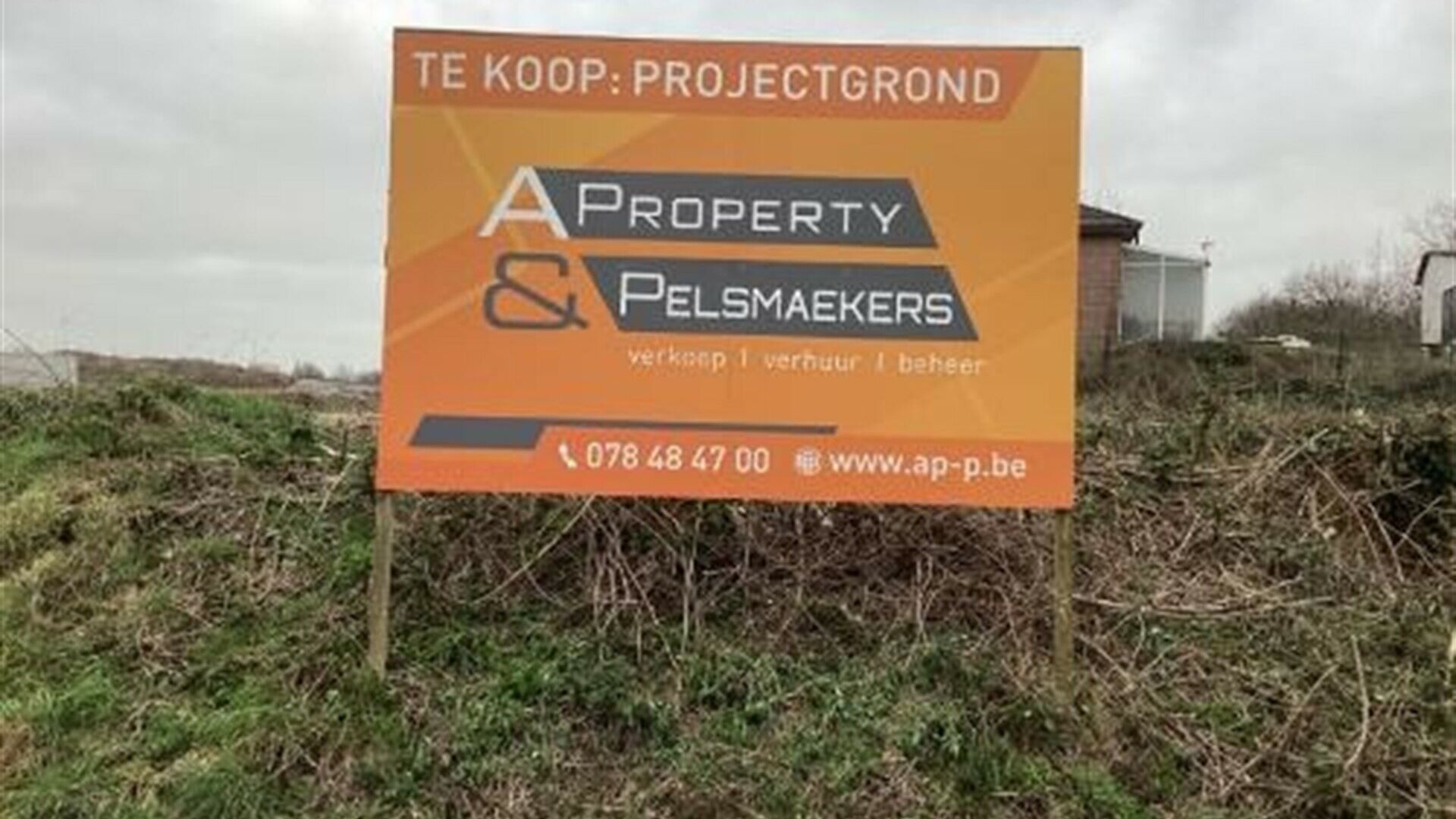 Bureelgebouw te koop in Sint-Stevens-Woluwe