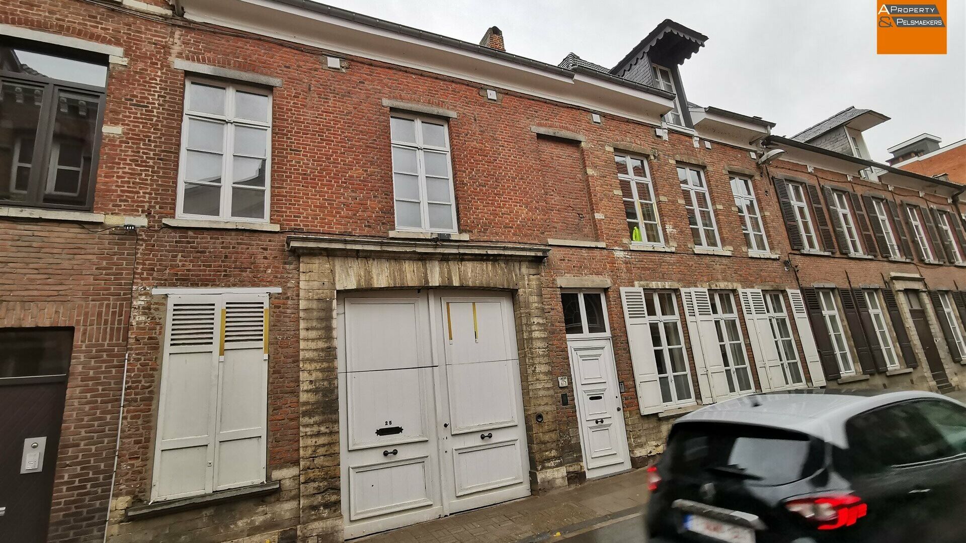 Bureelgebouw te koop in LEUVEN