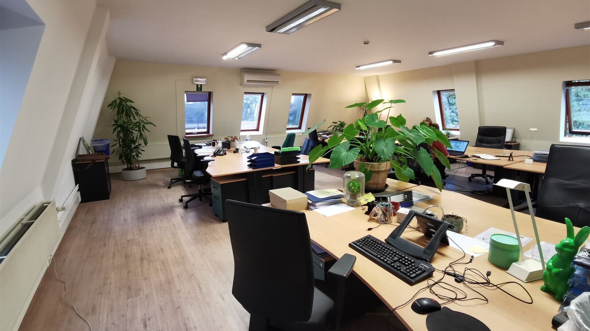 Bureelgebouw te koop in LEUVEN