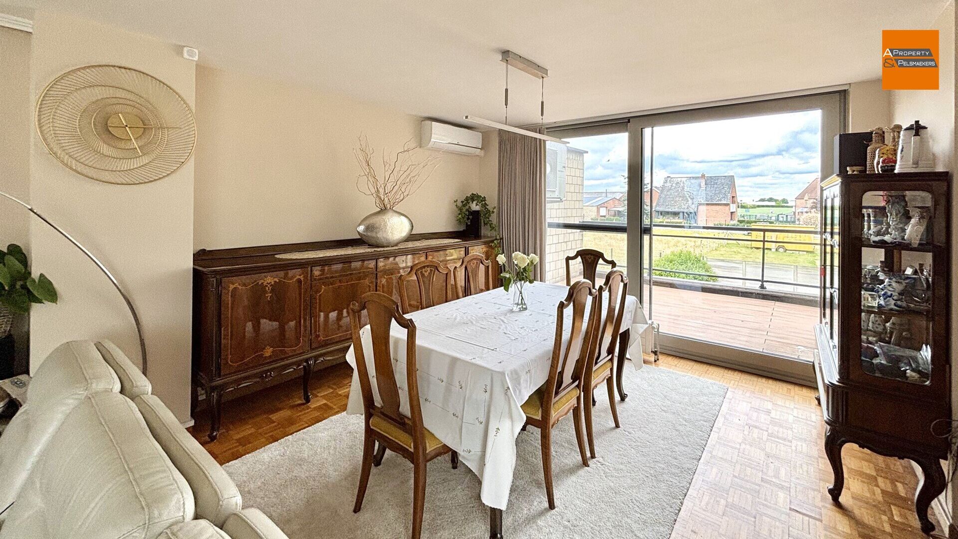 Call floor for sale in NOSSEGEM