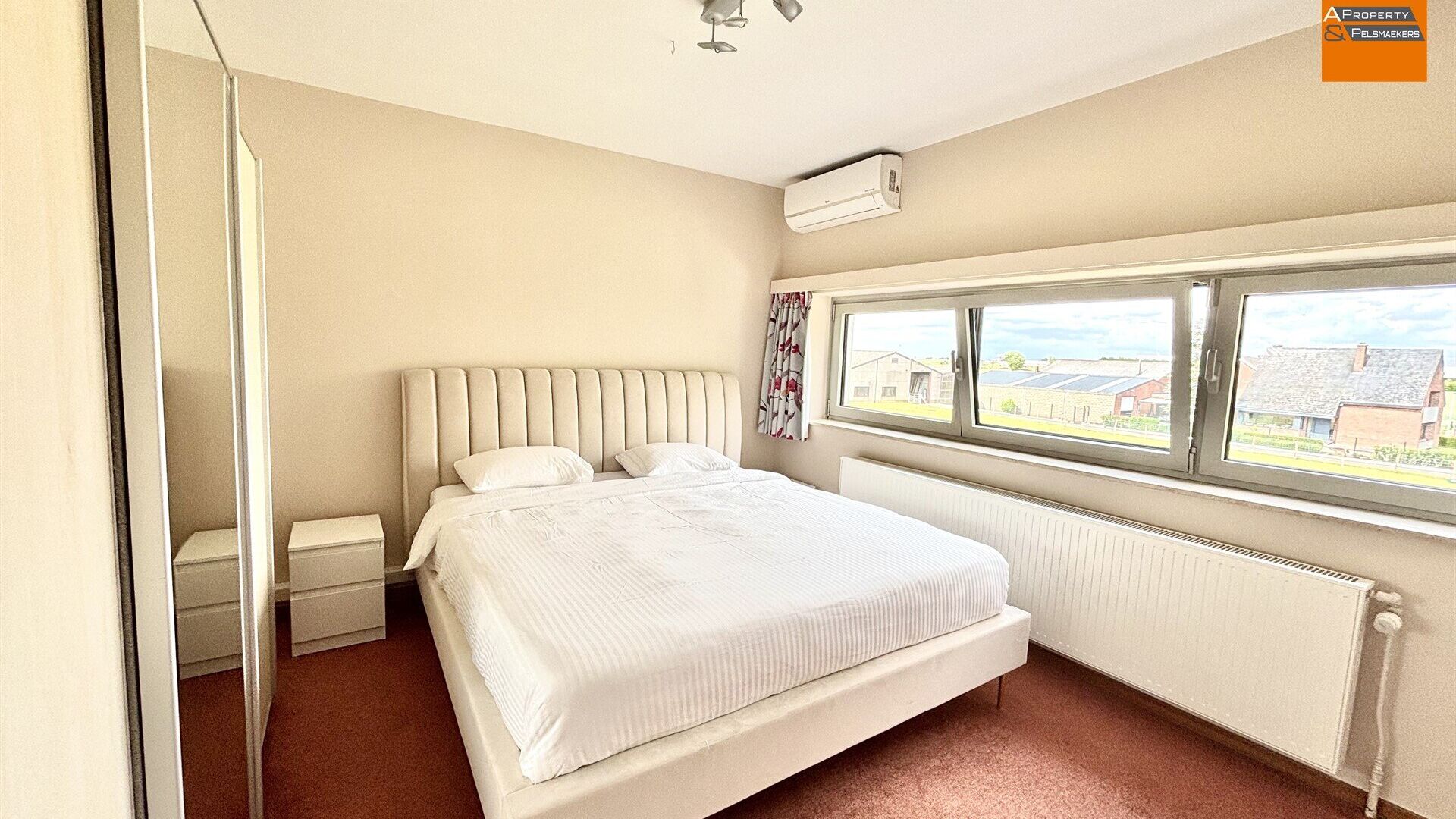Call floor for sale in NOSSEGEM