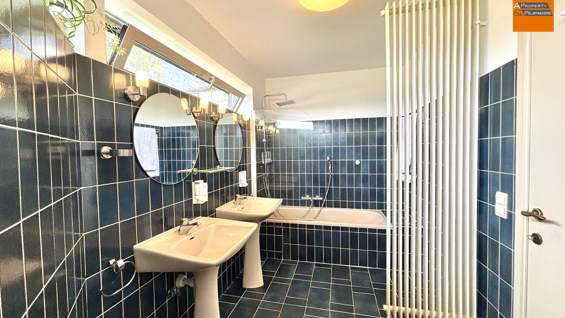Call floor for sale in NOSSEGEM