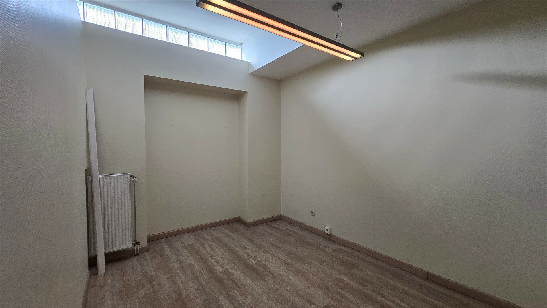 Commerce à louer à ZAVENTEM