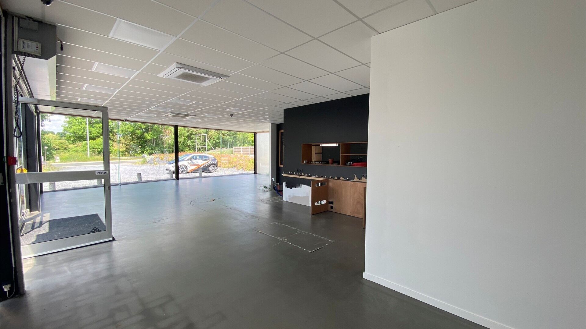 Commercial building for rent in HEVERLEE