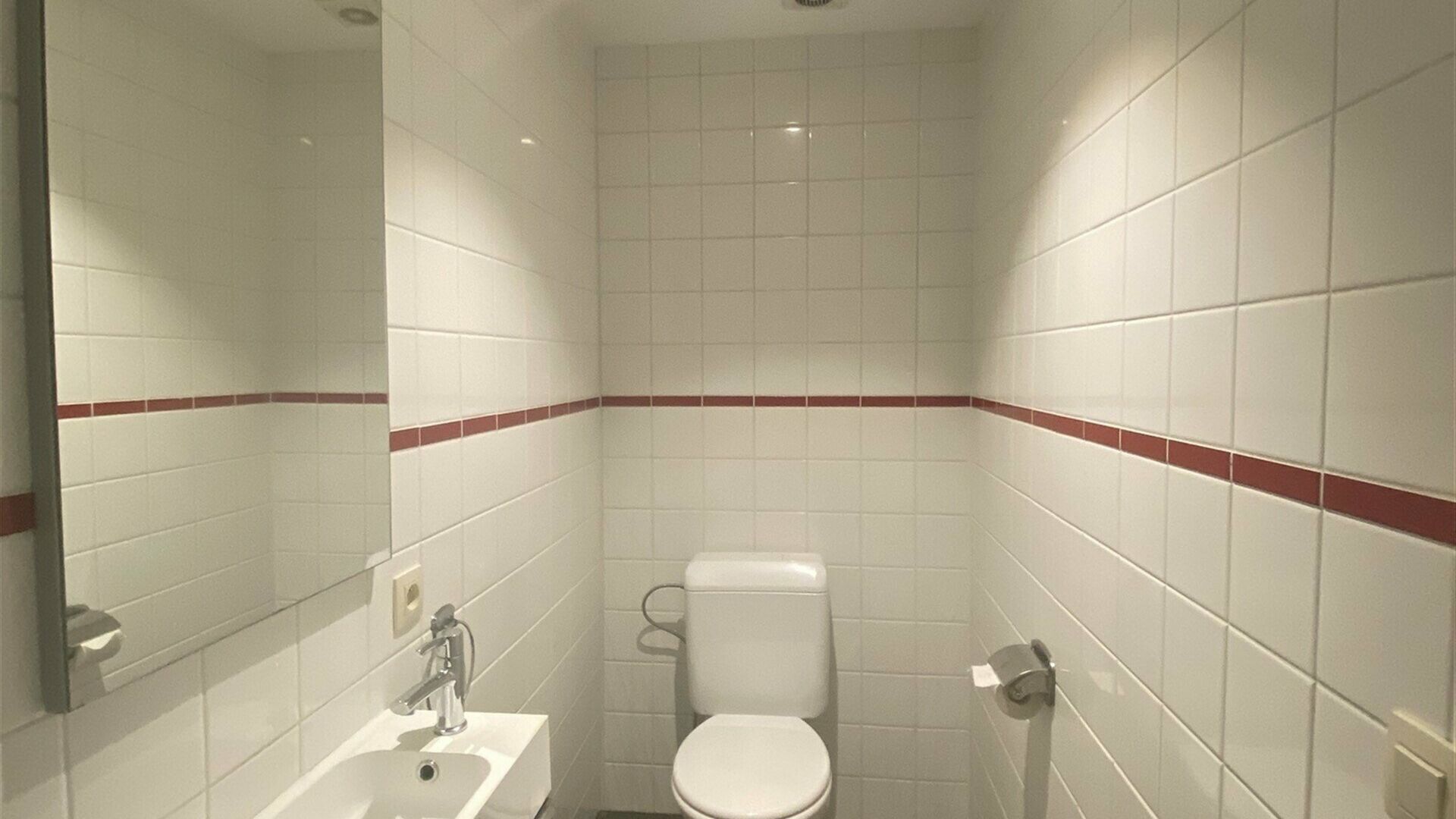 Commercial building for rent in LEUVEN