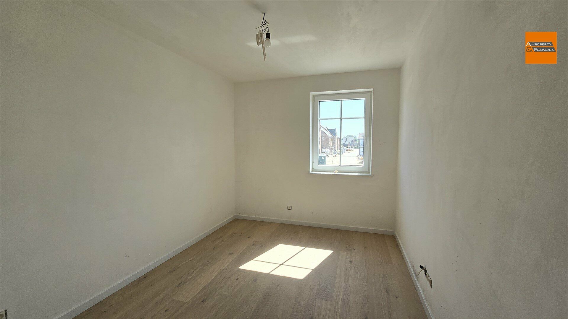  for rent in STERREBEEK