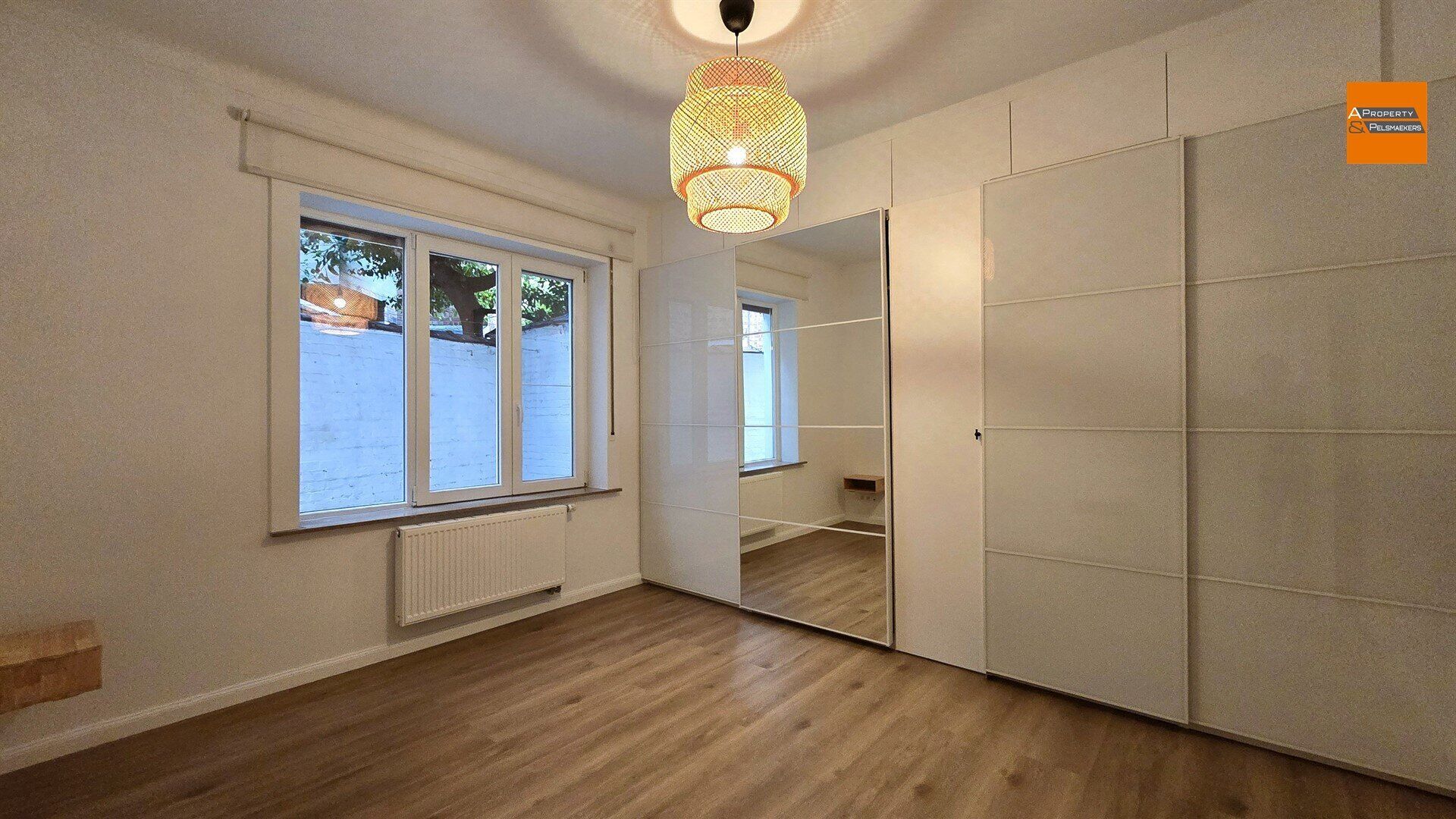 Ground floor for rent in ETTERBEEK