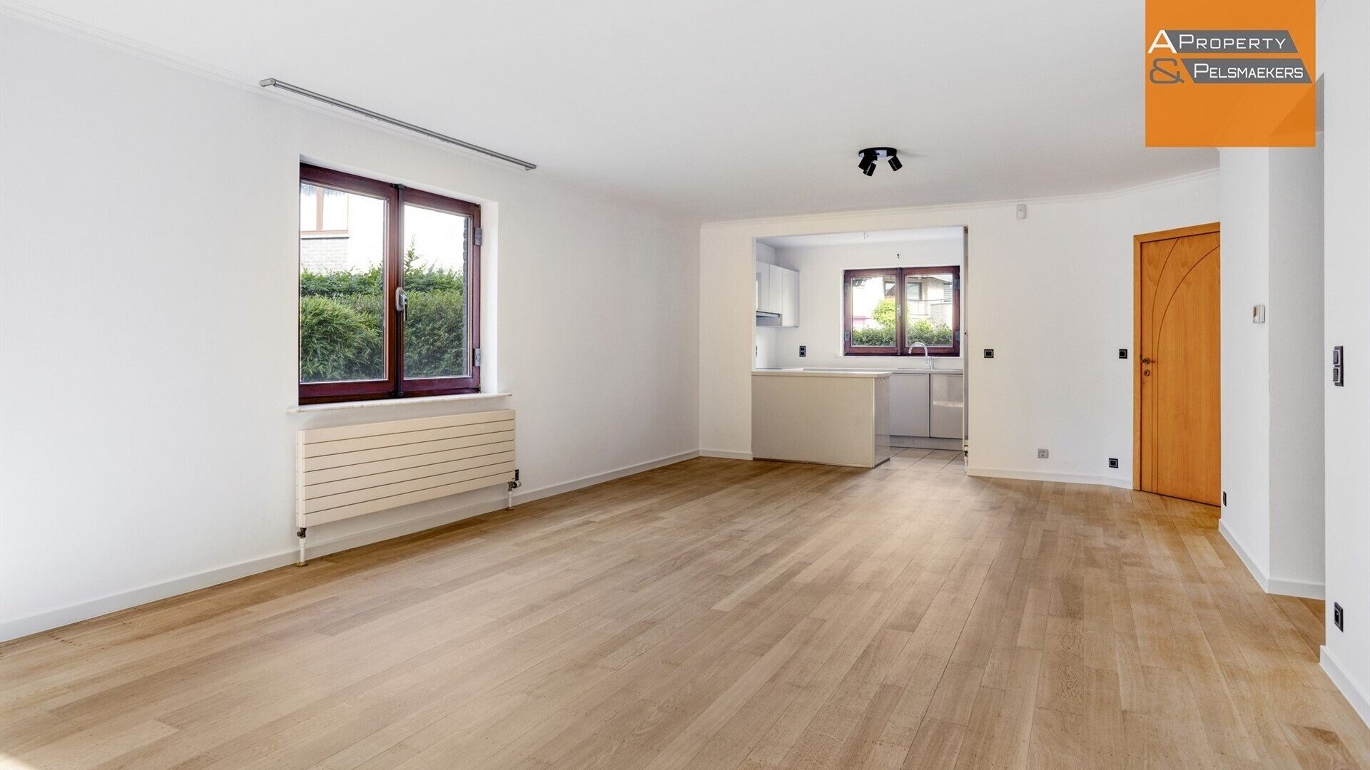 Ground floor for sale in SINT-STEVENS-WOLUWE