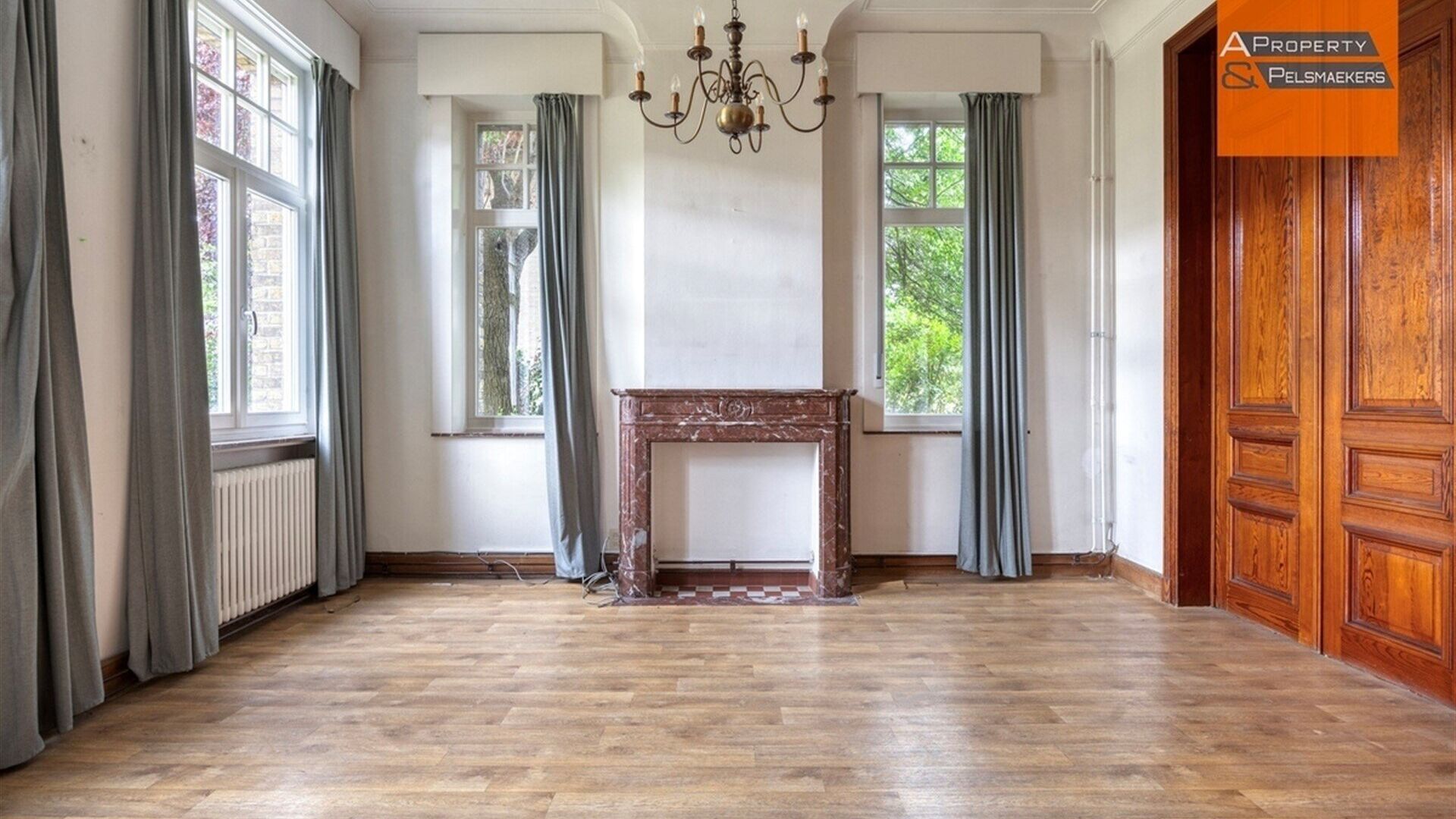 Herenhuis te koop in KORTENBERG