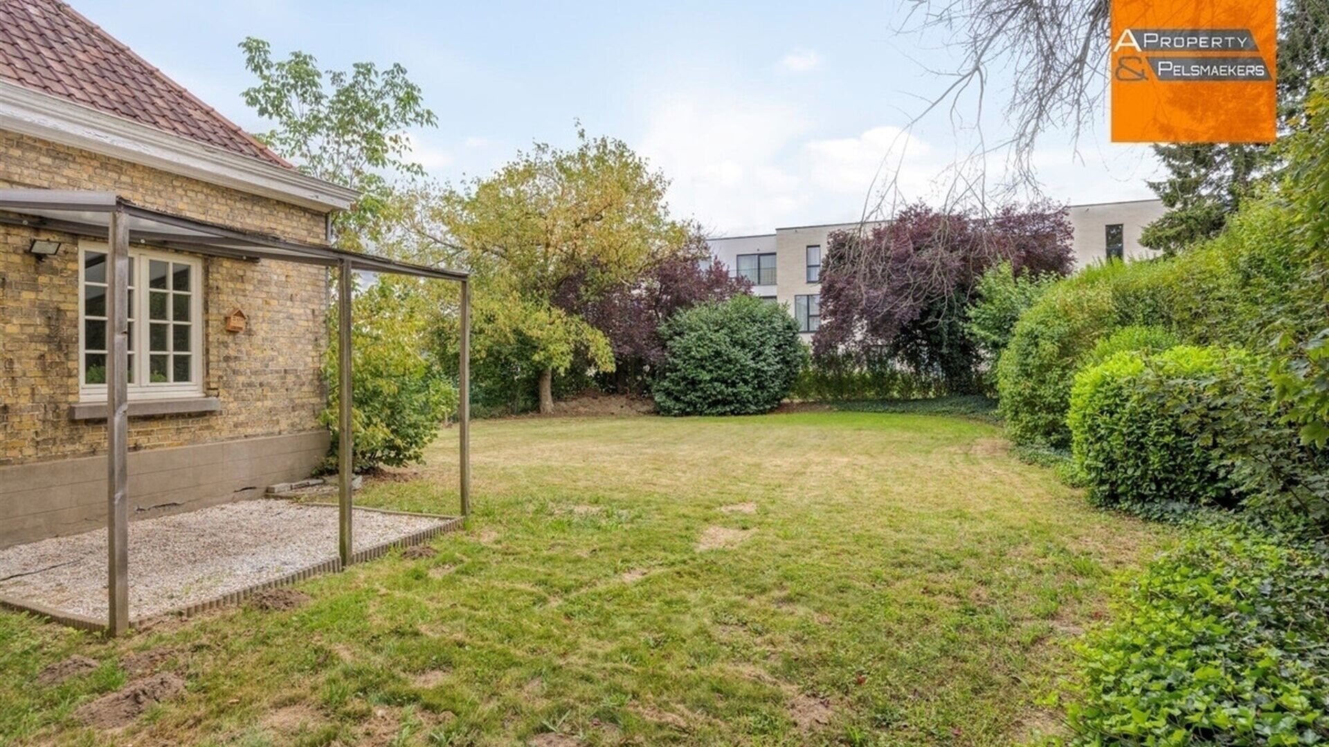 Herenhuis te koop in KORTENBERG