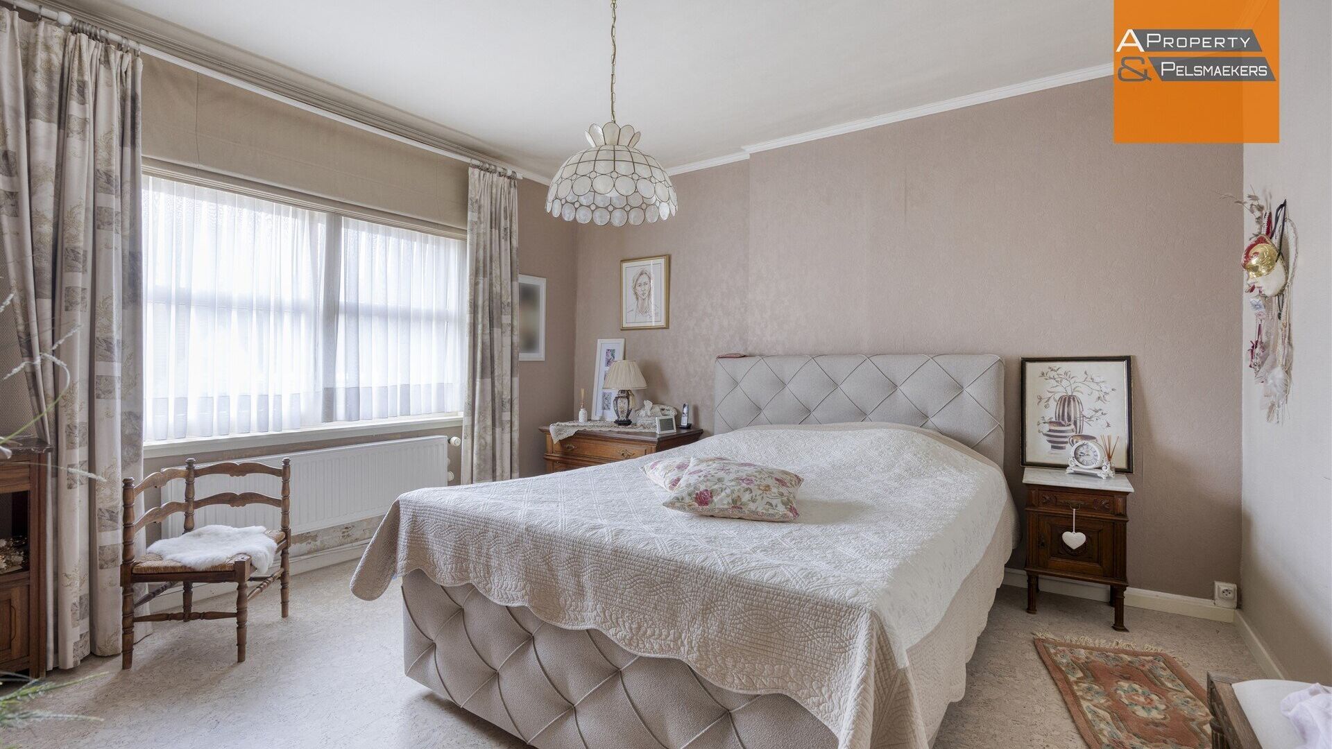 House for sale in MEERBEEK