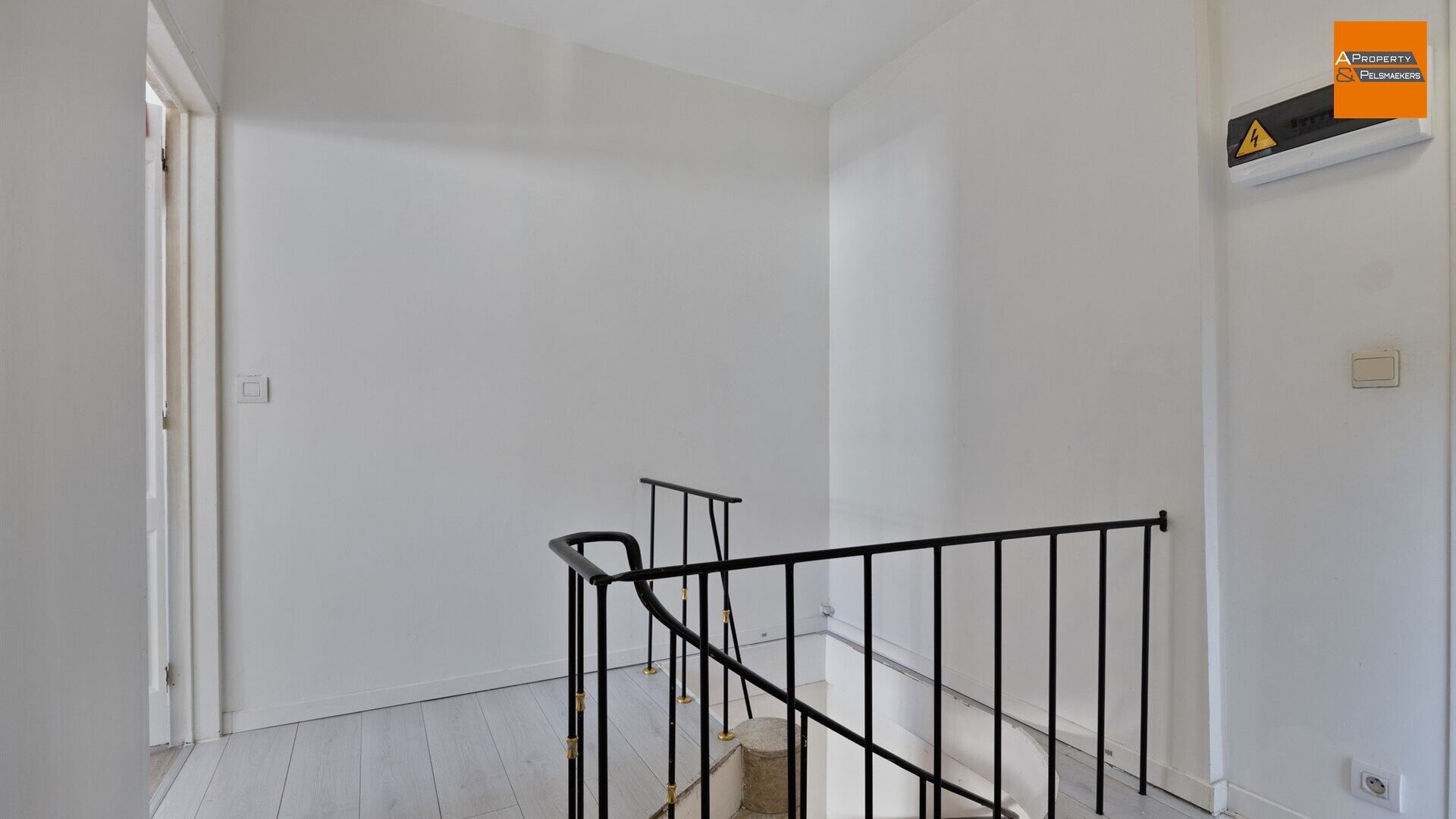 Huis te koop in SINT-STEVENS-WOLUWE