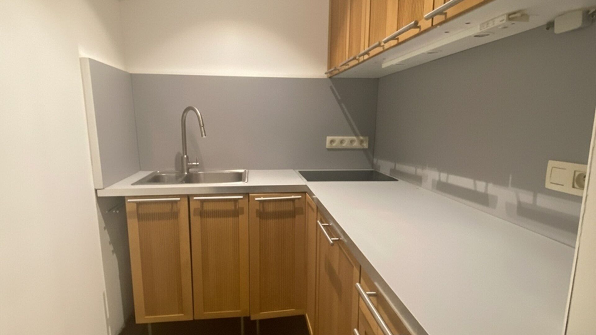 Immeuble commercial &agrave; louer &agrave; LEUVEN