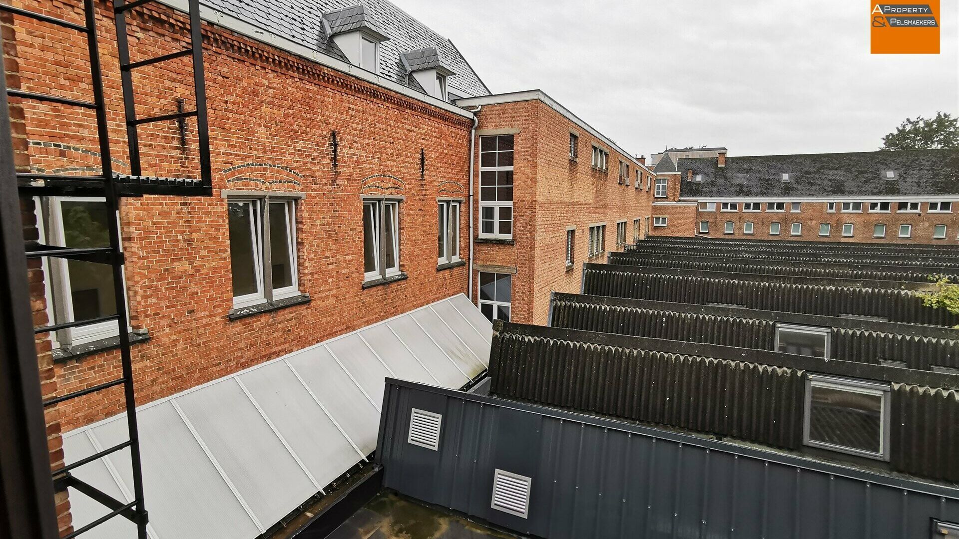 Immeuble de bureaux à vendre à LEUVEN