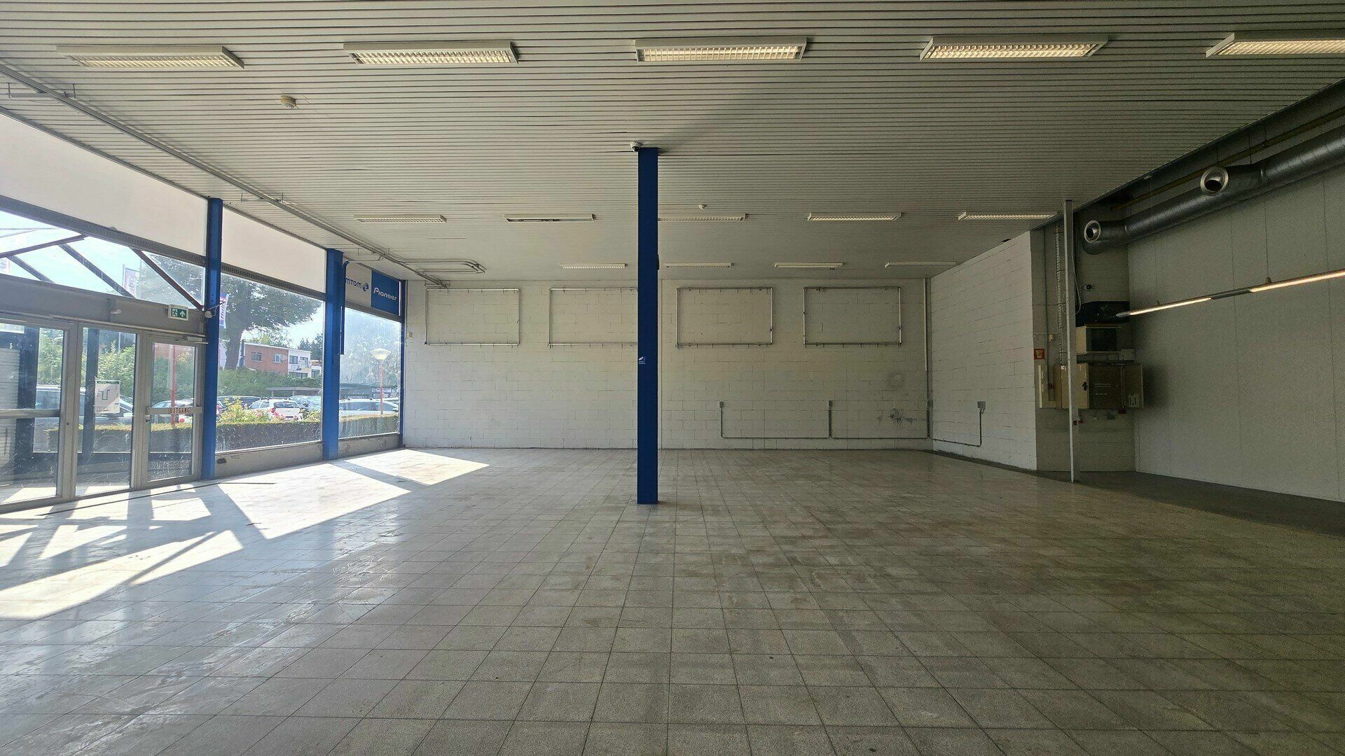 Magasin &agrave; louer &agrave; HERENT
