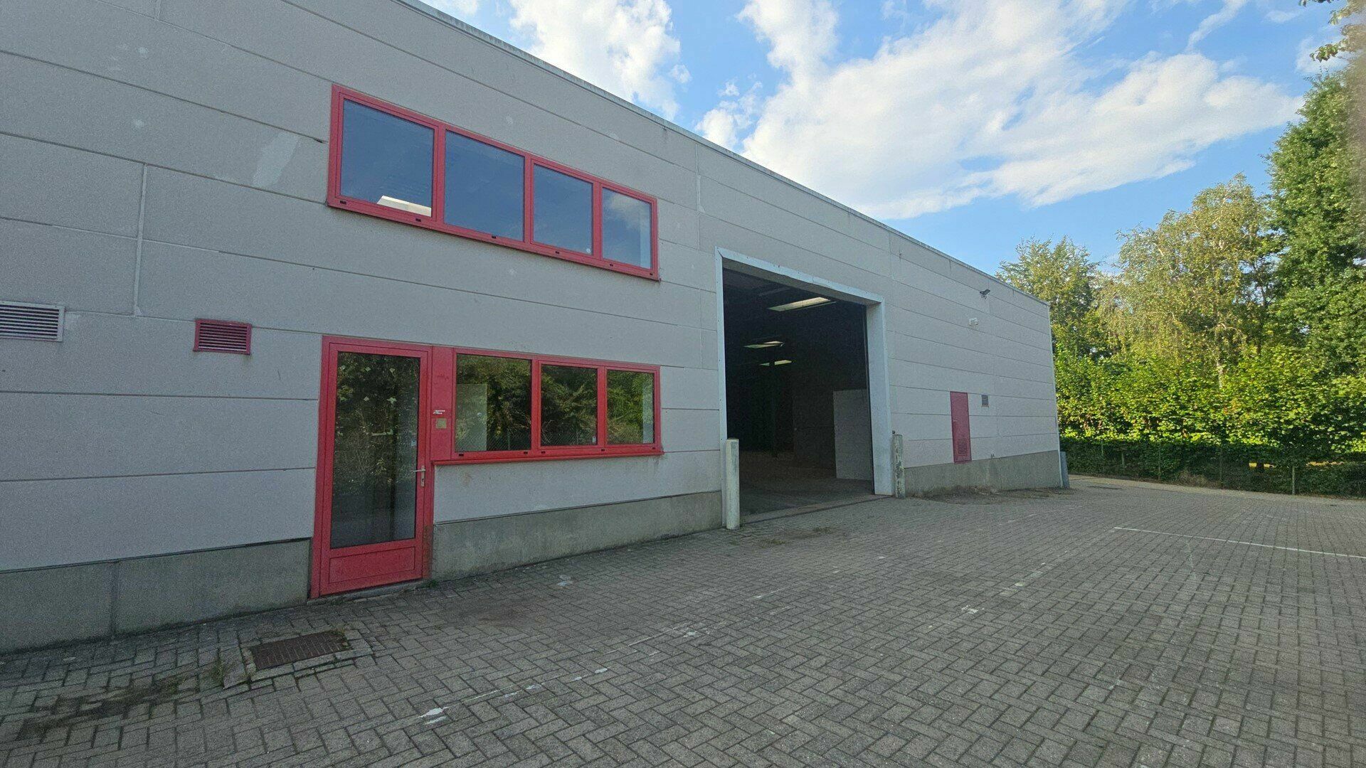 Magasin &agrave; louer &agrave; HERENT