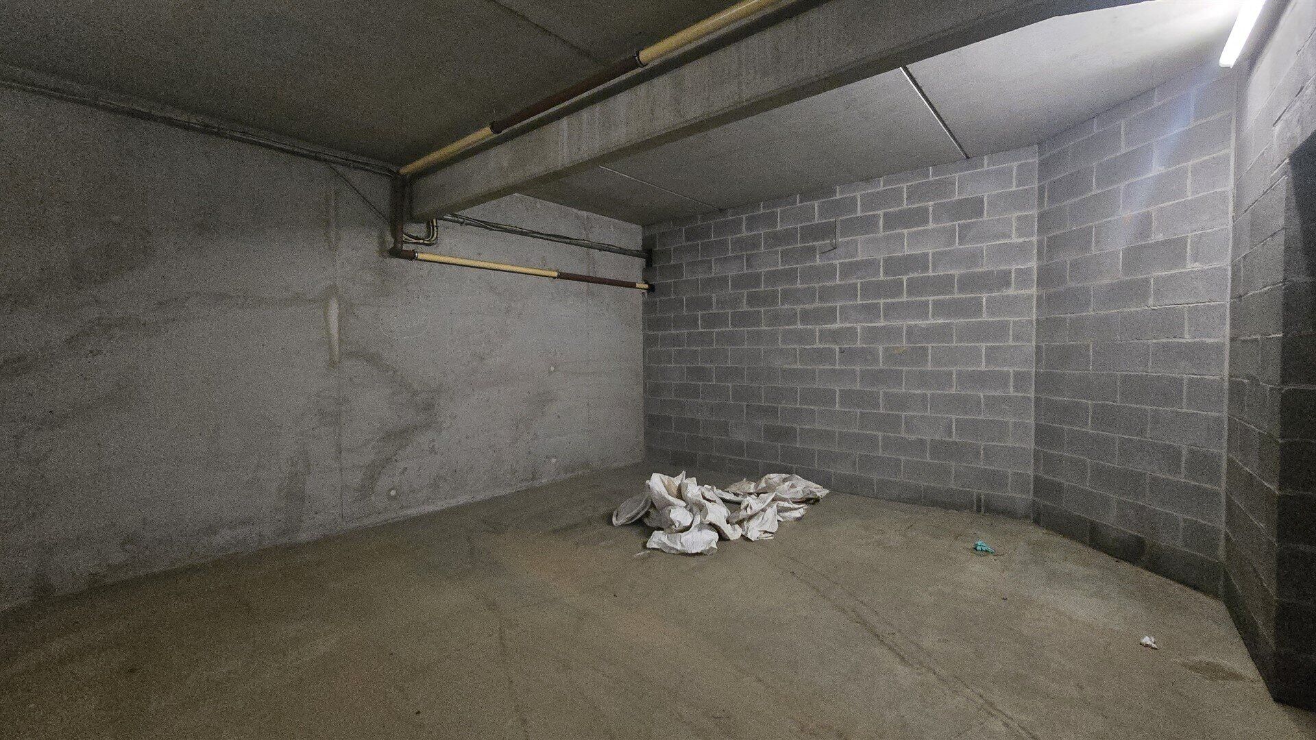 Magazijn te huur in BRUSSEL