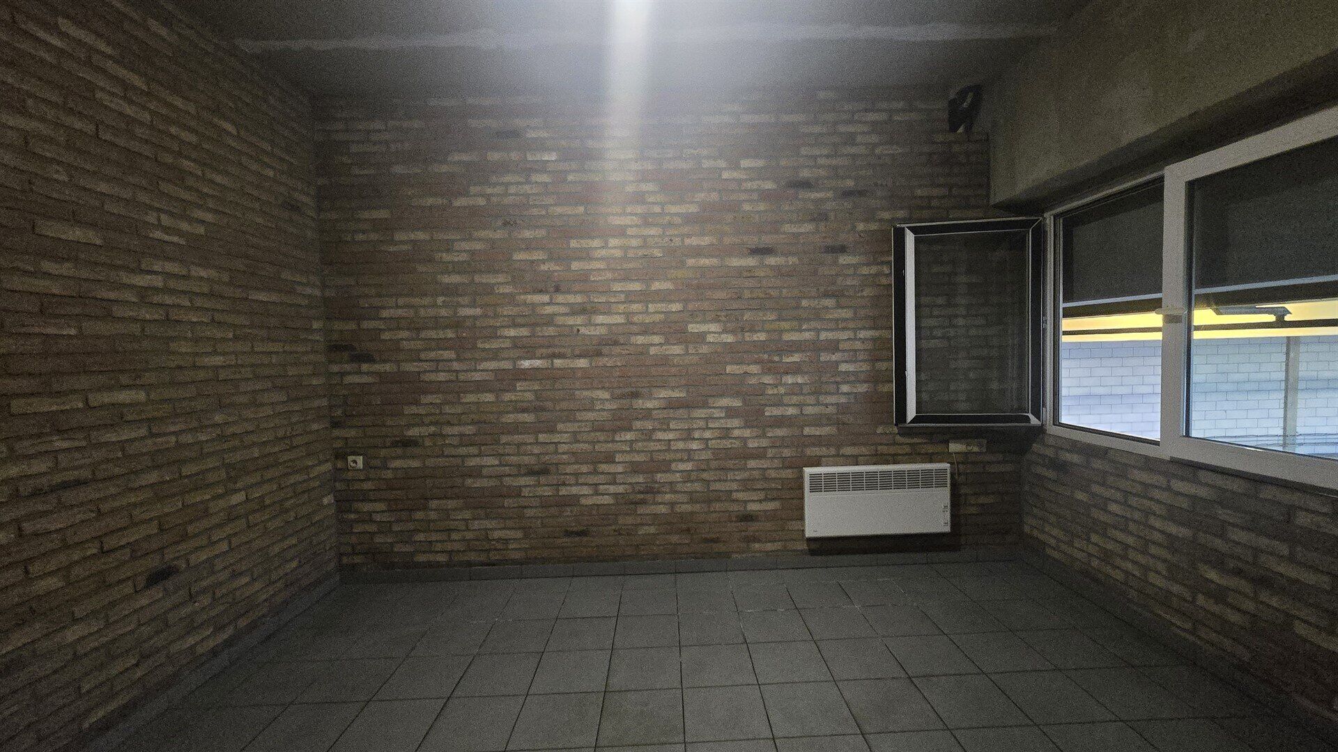 Magazijn te huur in BRUSSEL