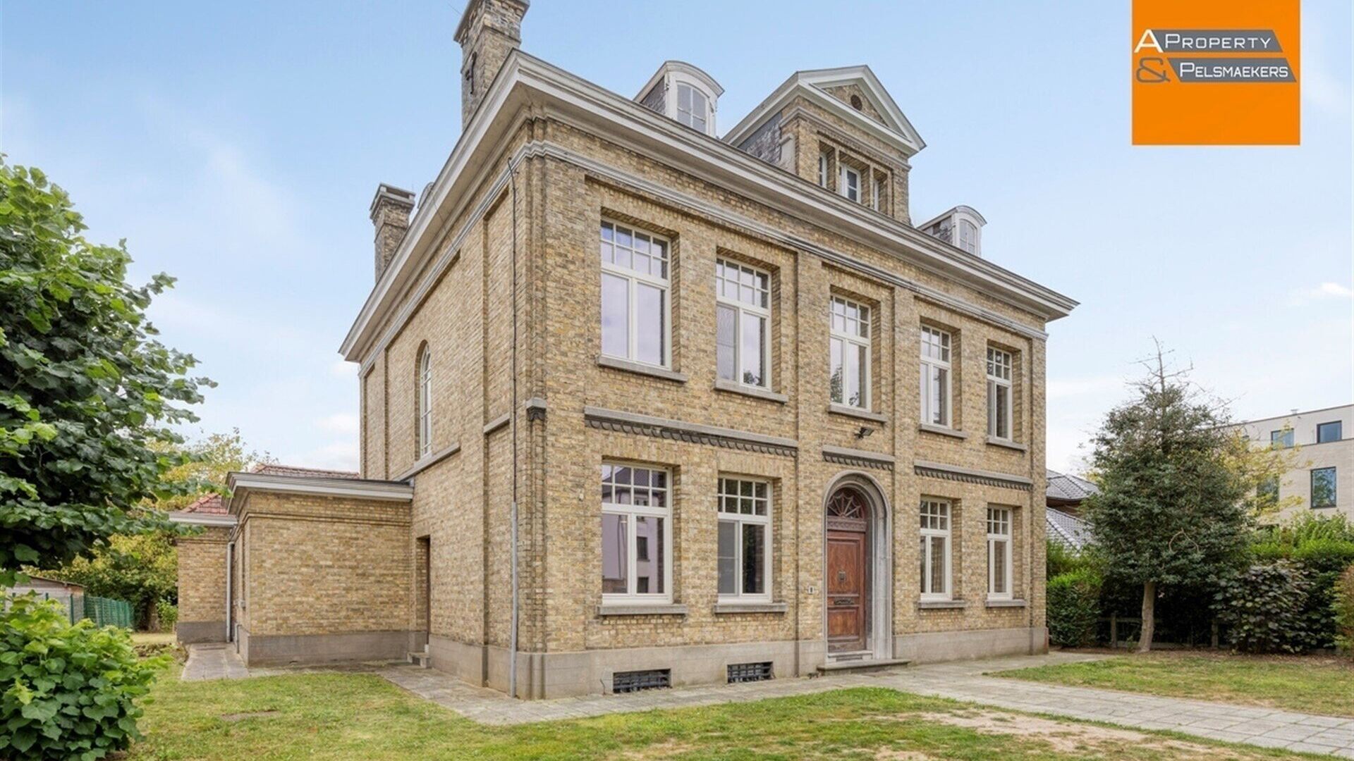 Mansion for sale in KORTENBERG