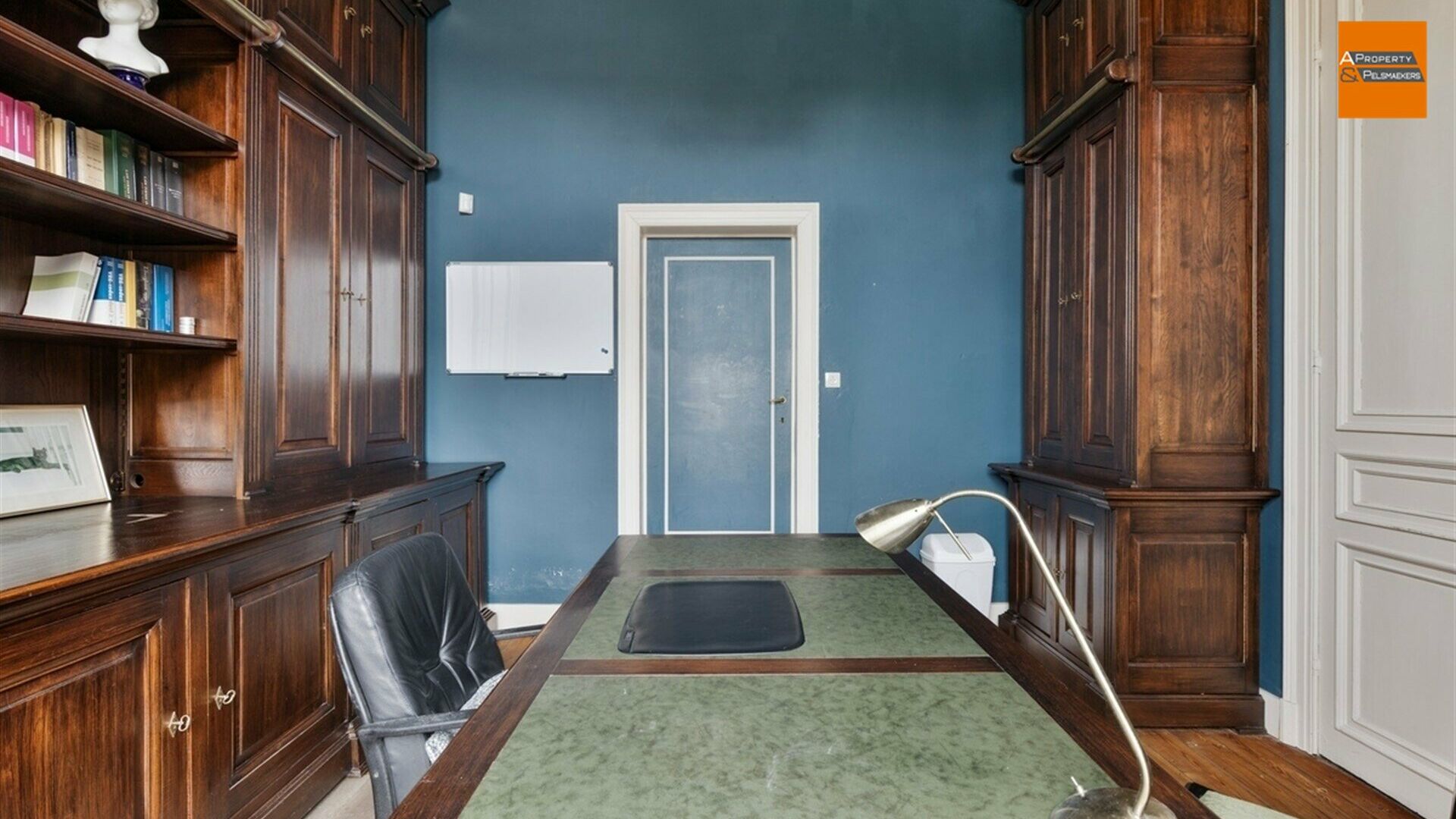 Mansion for sale in MACHELEN