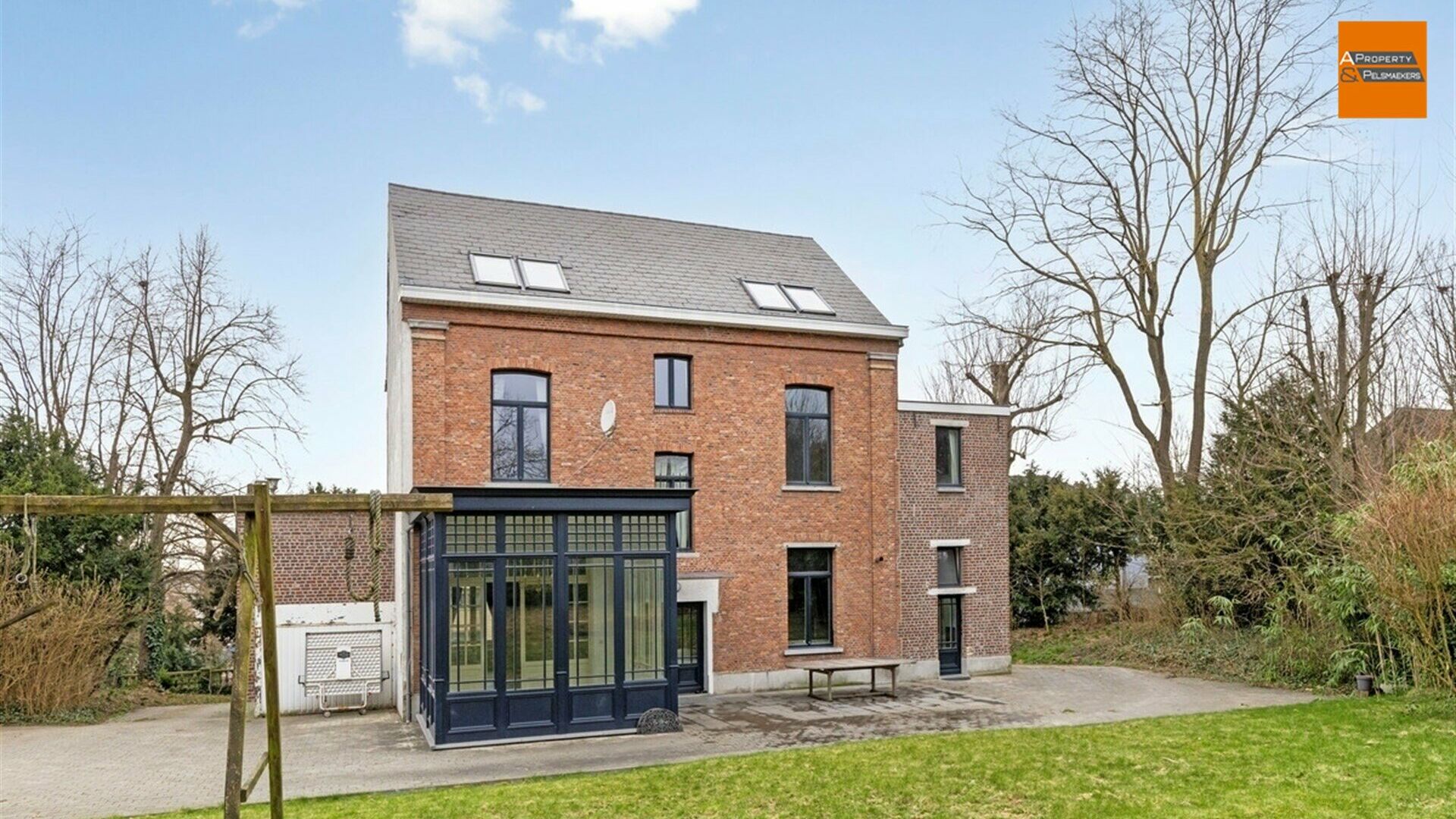 Mansion for sale in MACHELEN
