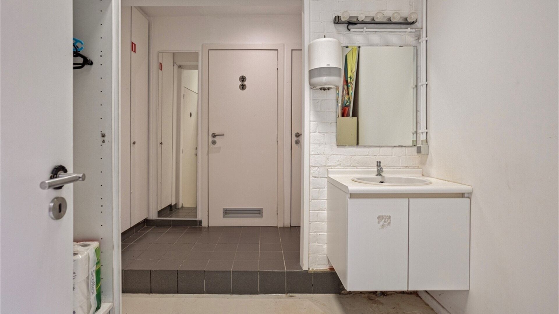 Office space for sale in KORTENBERG