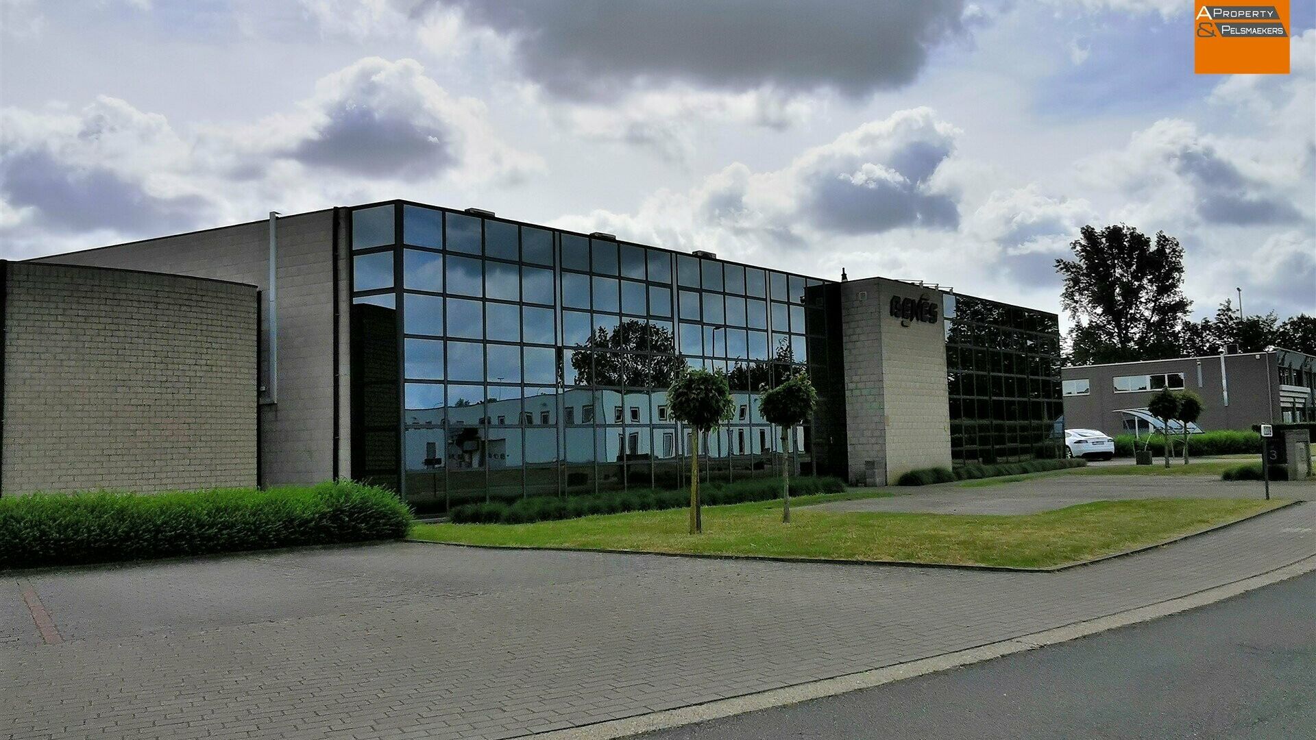 Offices for sale in HEVERLEE