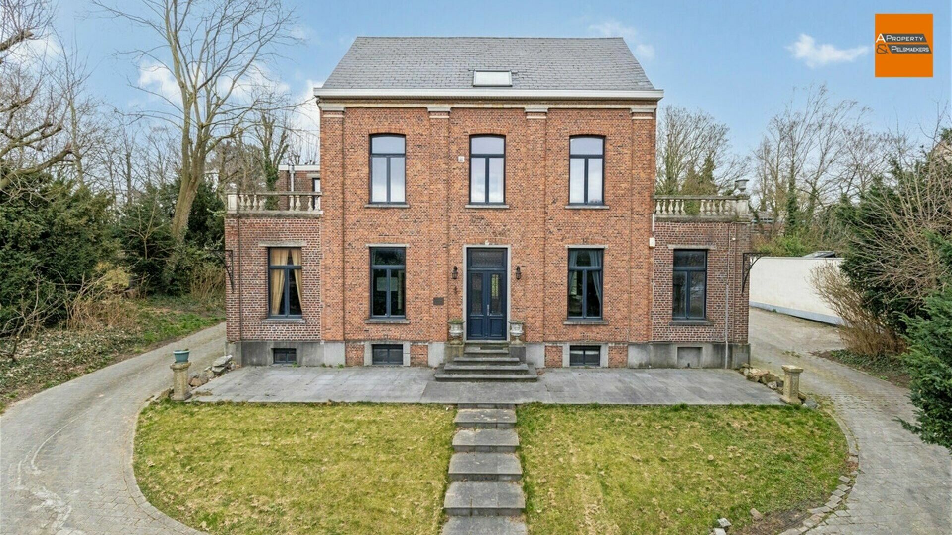 Offices for sale in MACHELEN