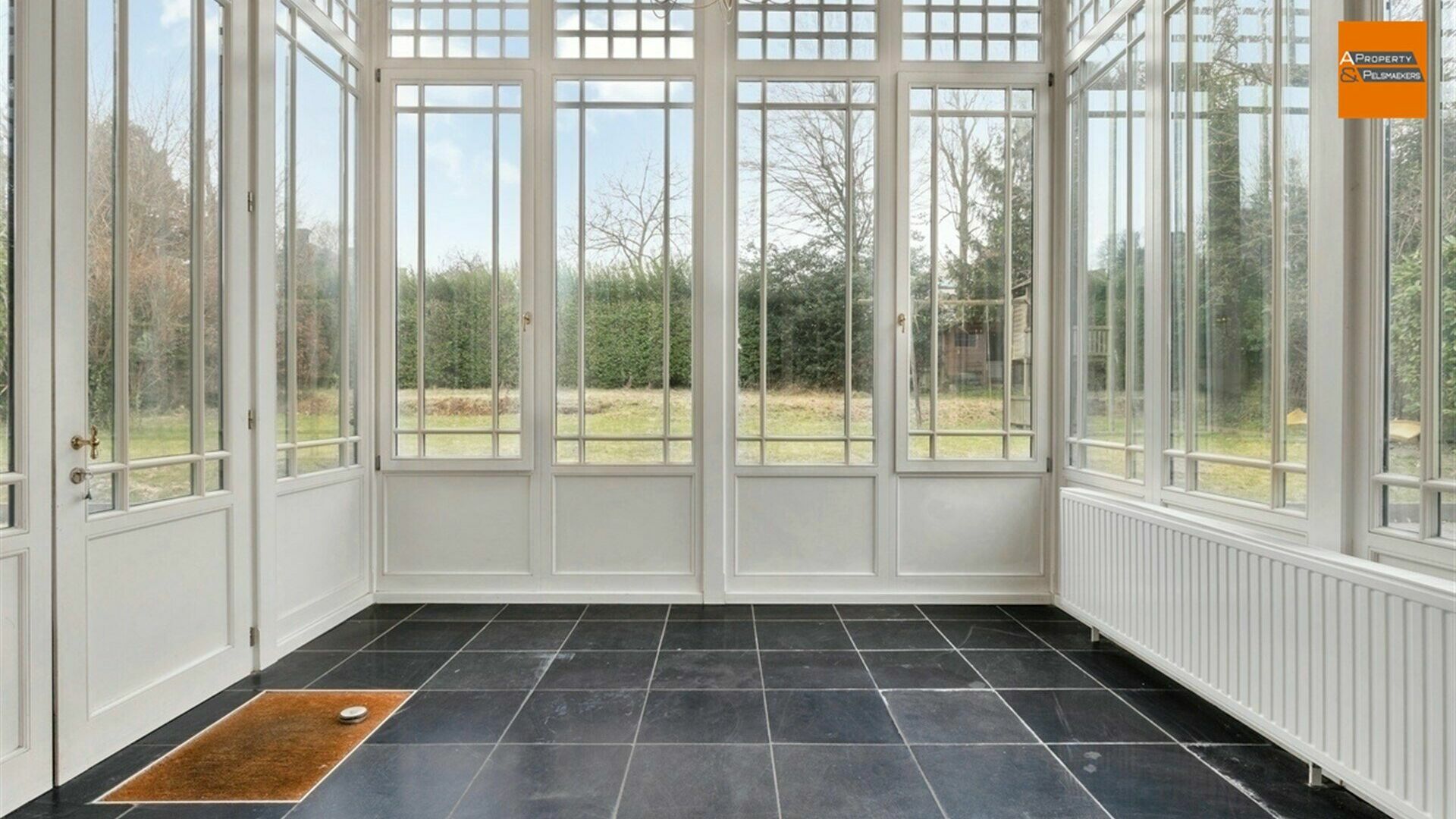 Offices for sale in MACHELEN