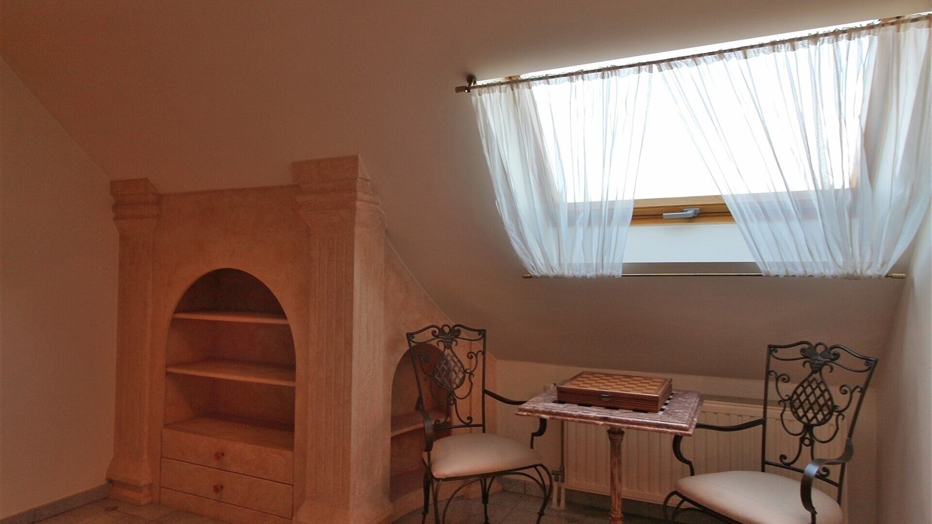 Opbrengsteigendom te koop in EVERBERG