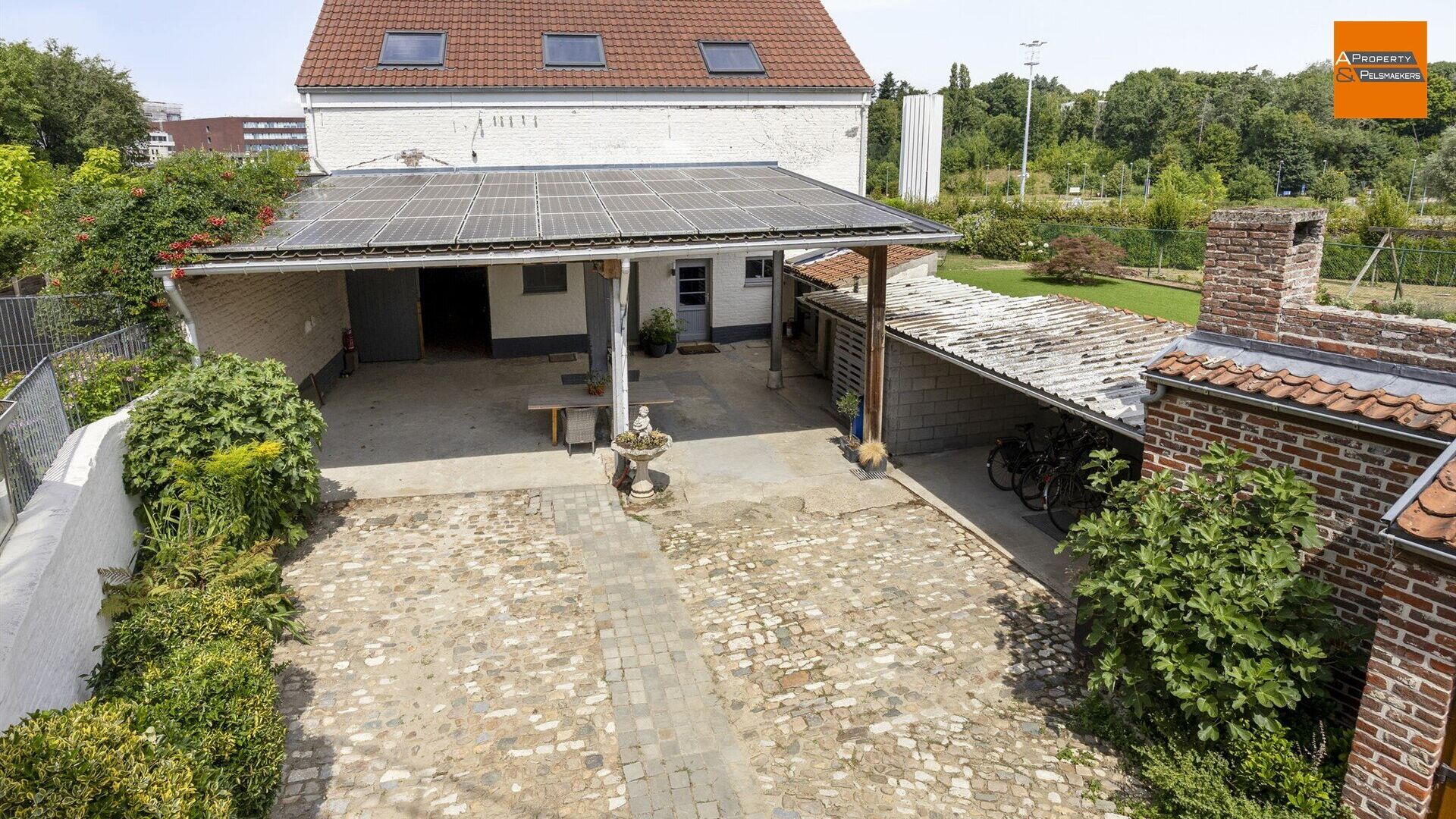 Opbrengsteigendom te koop in HEVERLEE