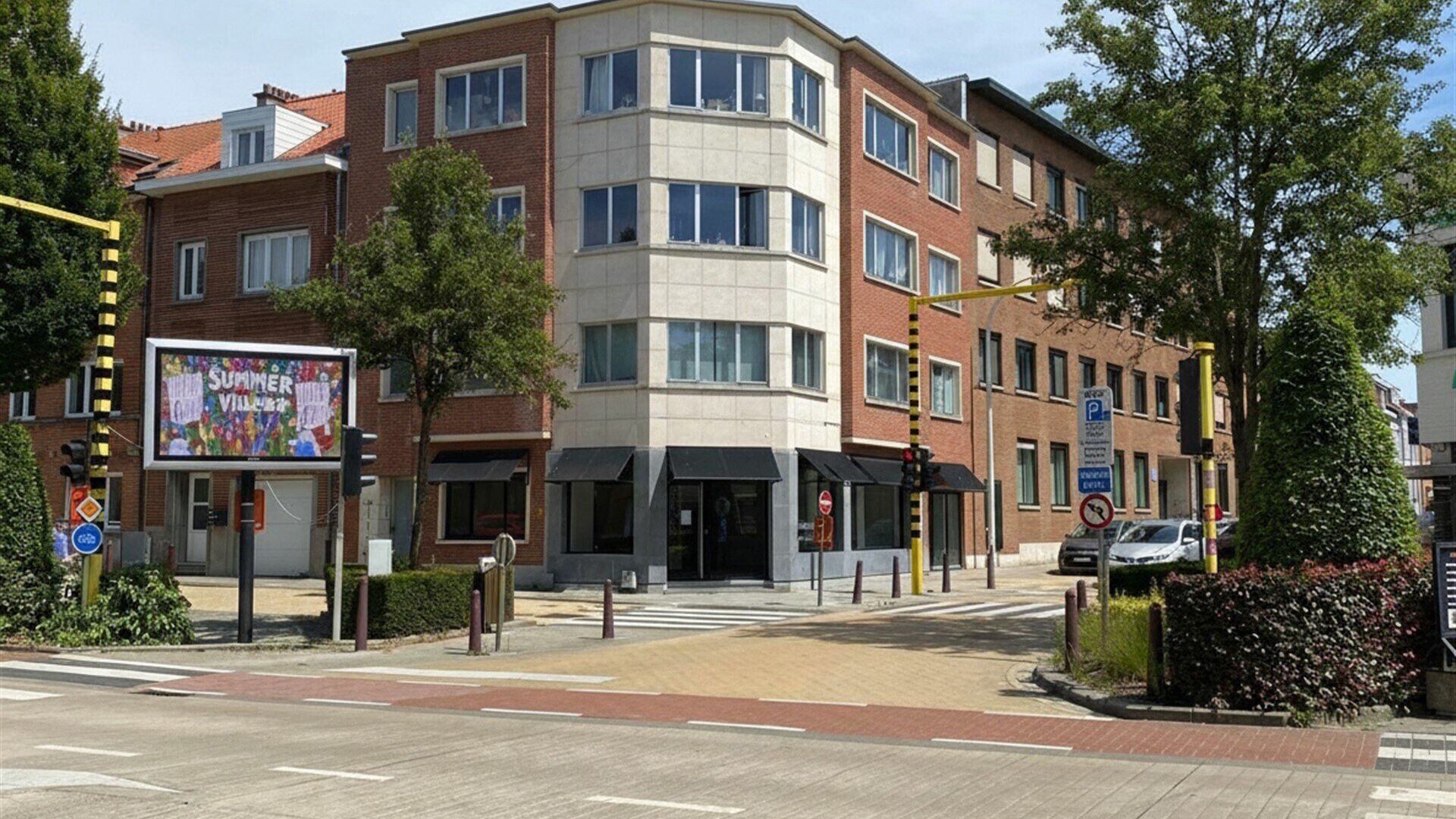 Opbrengsteigendom te koop in KRAAINEM