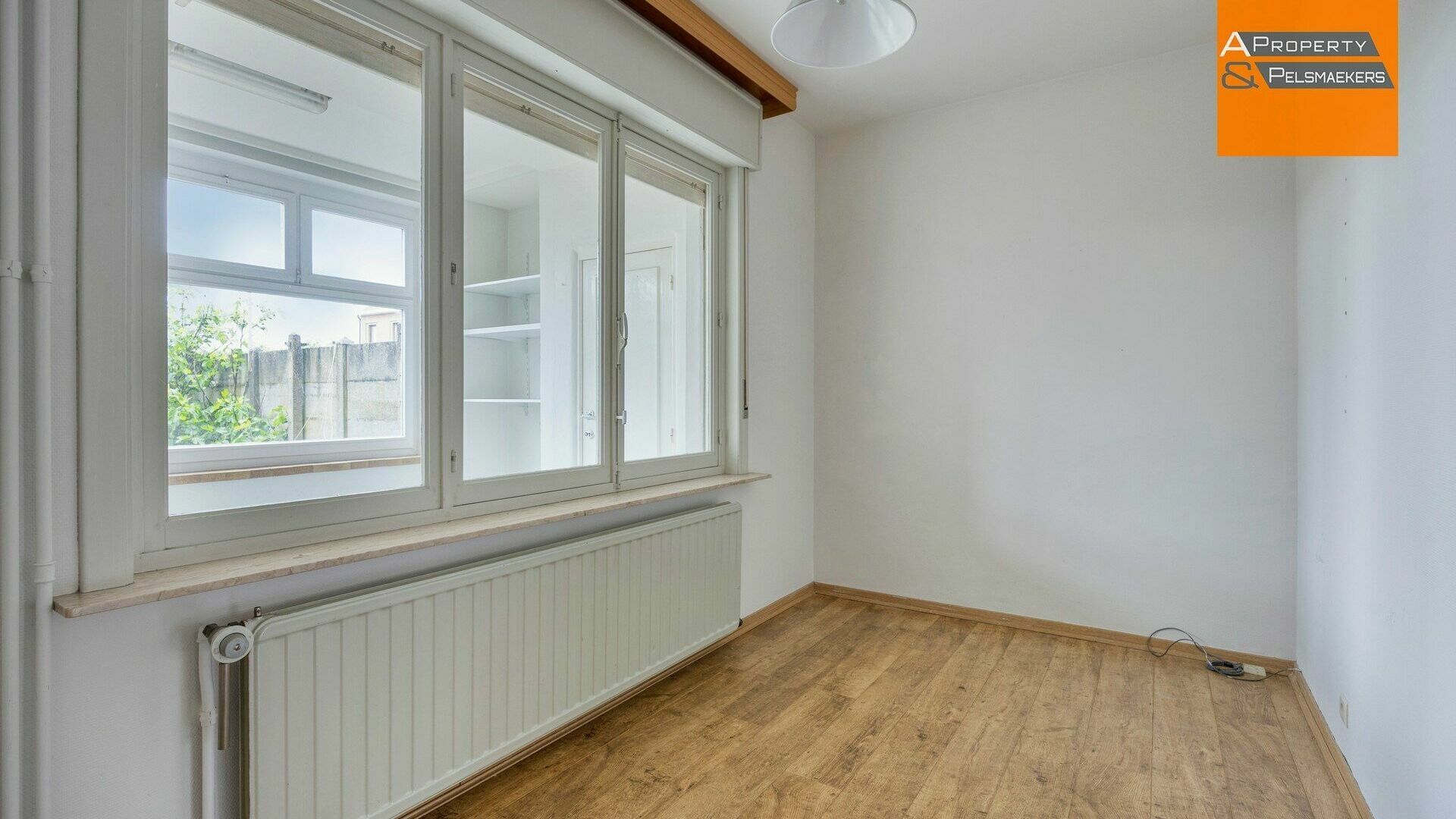 Opbrengsteigendom te koop in STEENOKKERZEEL