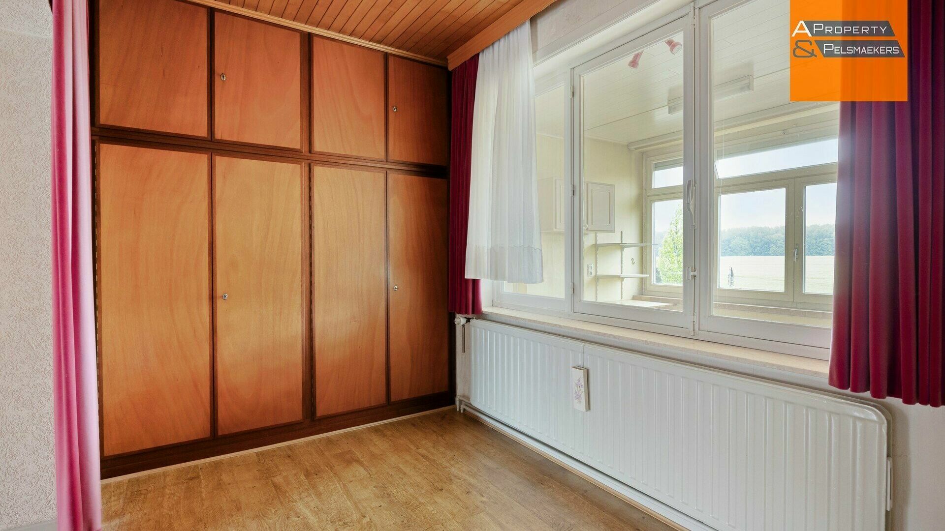 Opbrengsteigendom te koop in STEENOKKERZEEL