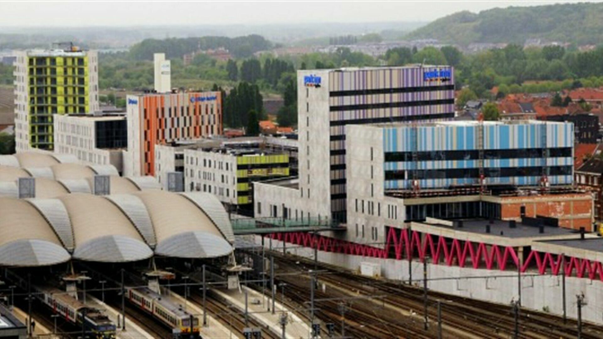 Parking - Binnenstaanplaats &agrave; louer &agrave; Leuven