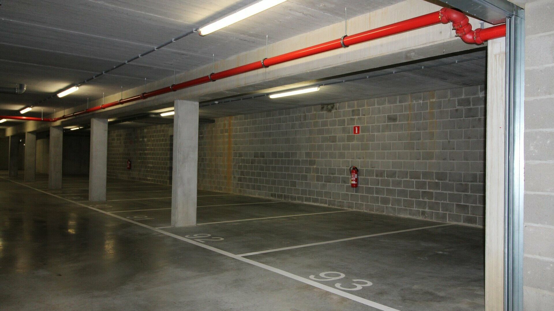 Parking - Binnenstaanplaats te huur in KORTENBERG