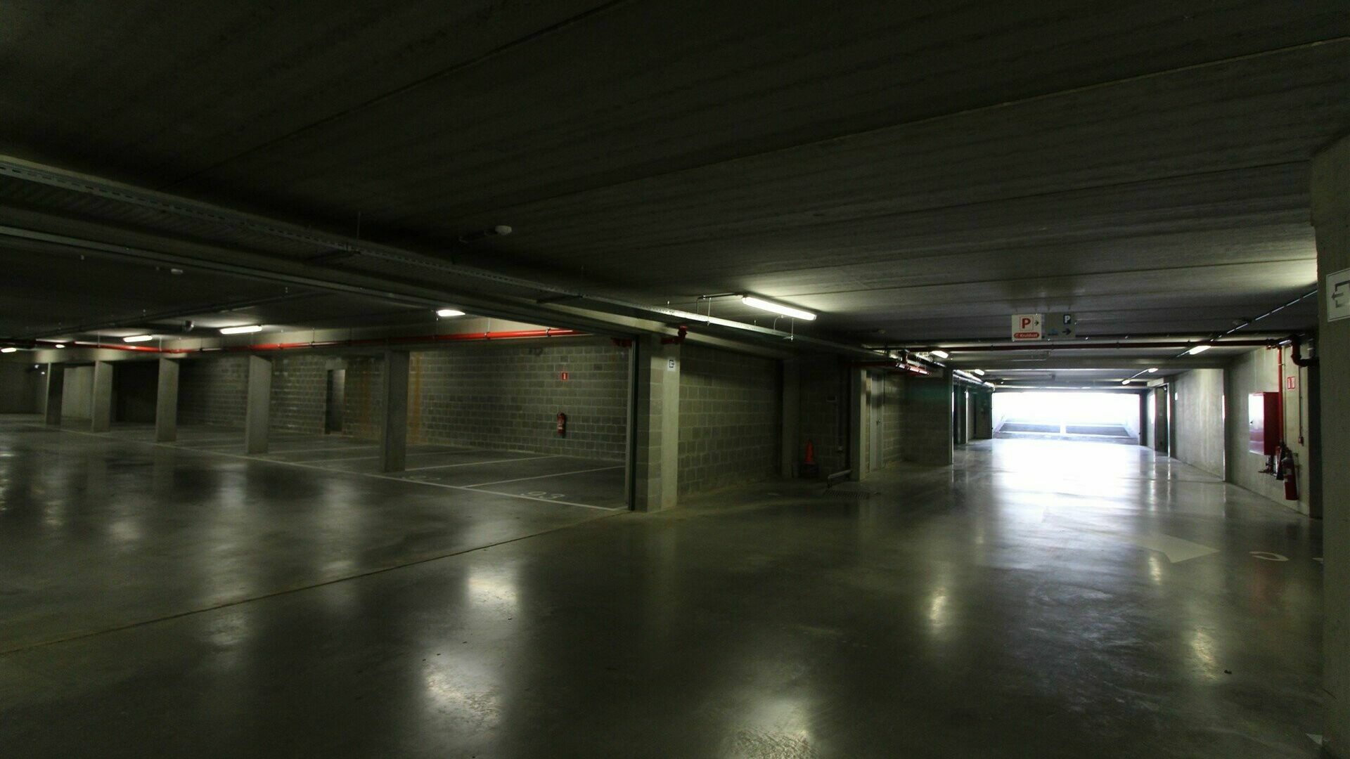 Parking - Binnenstaanplaats te huur in KORTENBERG