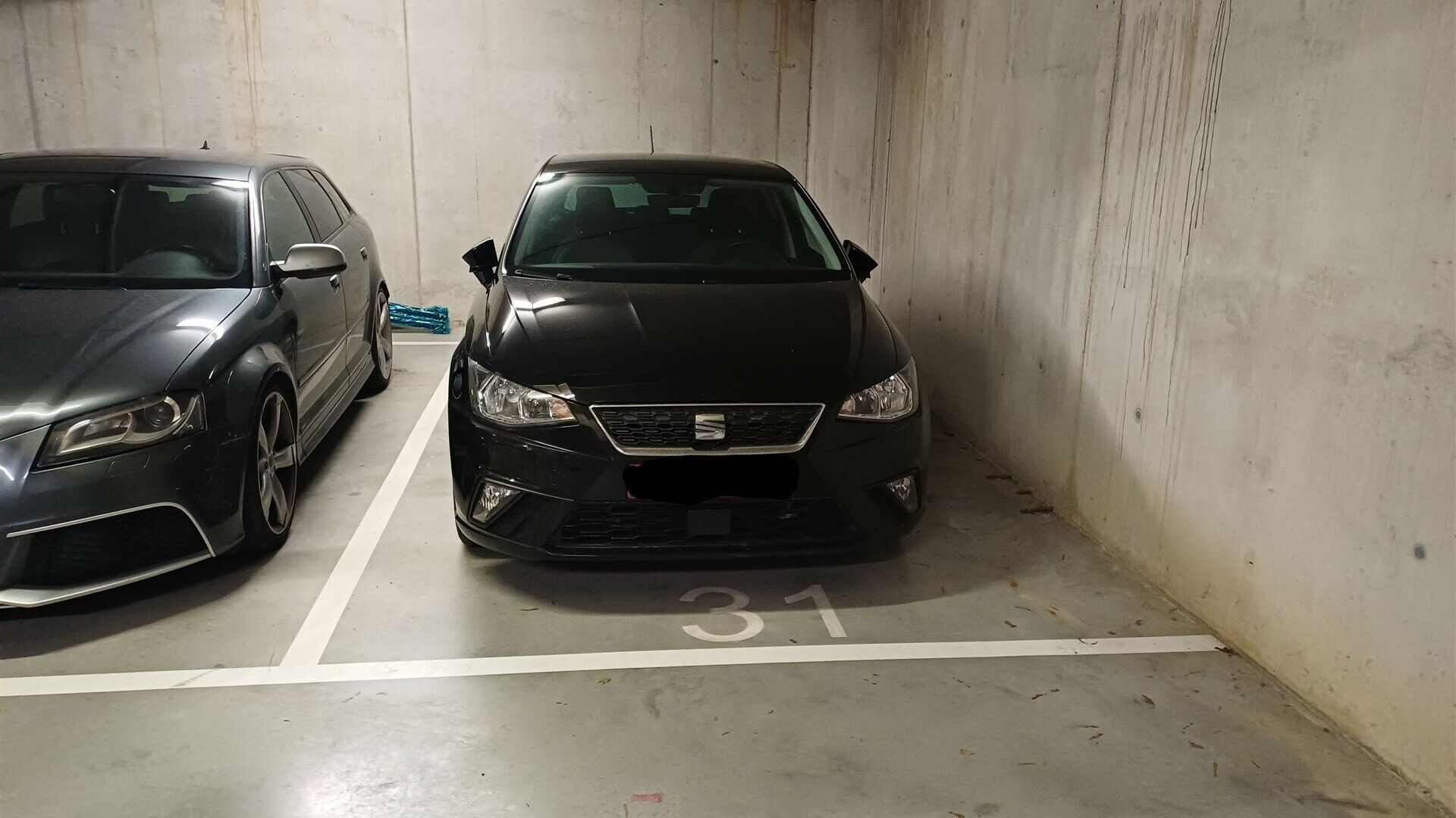 Parking - Binnenstaanplaats te koop in KORTENBERG