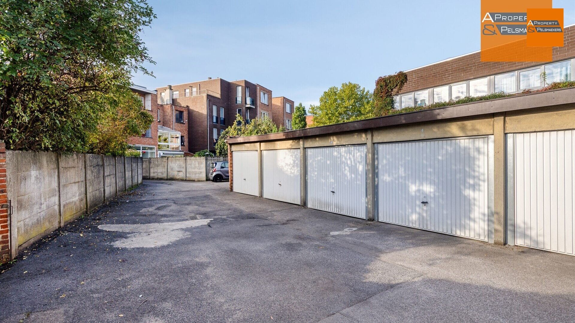 Parking - gesloten garagebox à vendre à ANDERLECHT