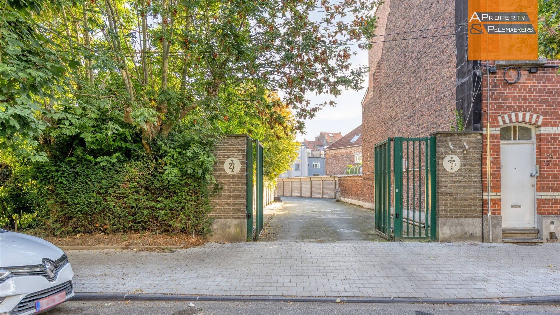 Parking - gesloten garagebox à vendre à ANDERLECHT