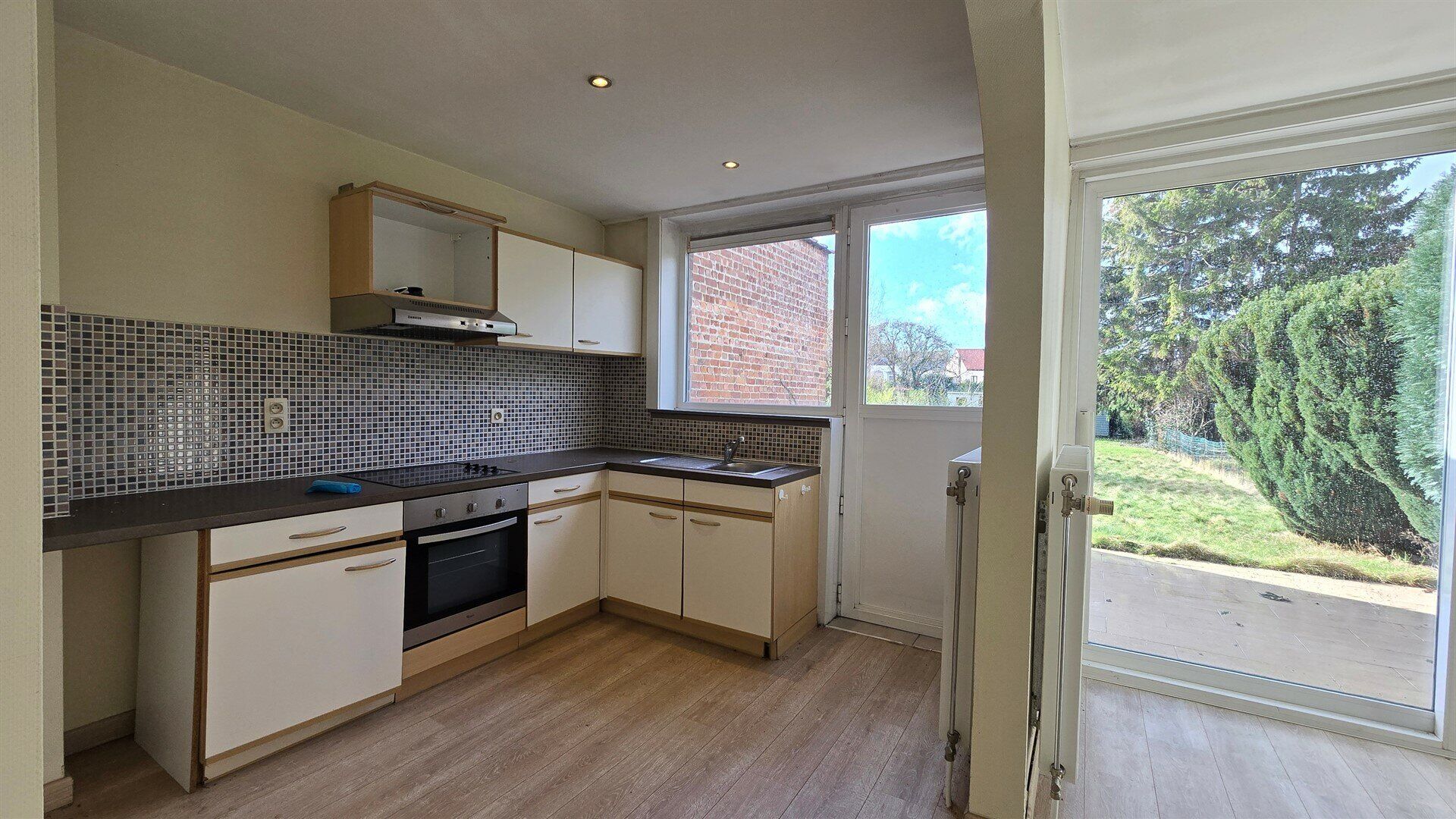 Retail space for rent in ZAVENTEM