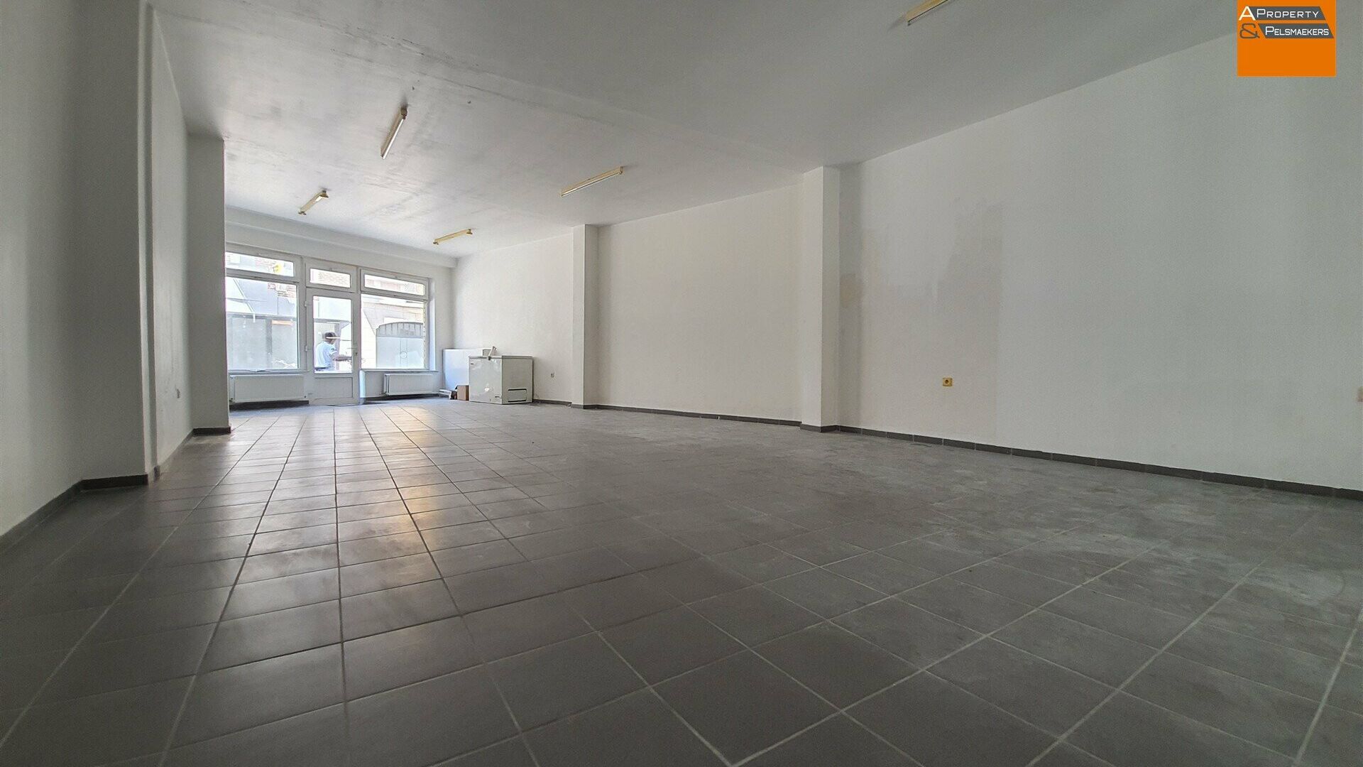 Retail space for sale in DIEST