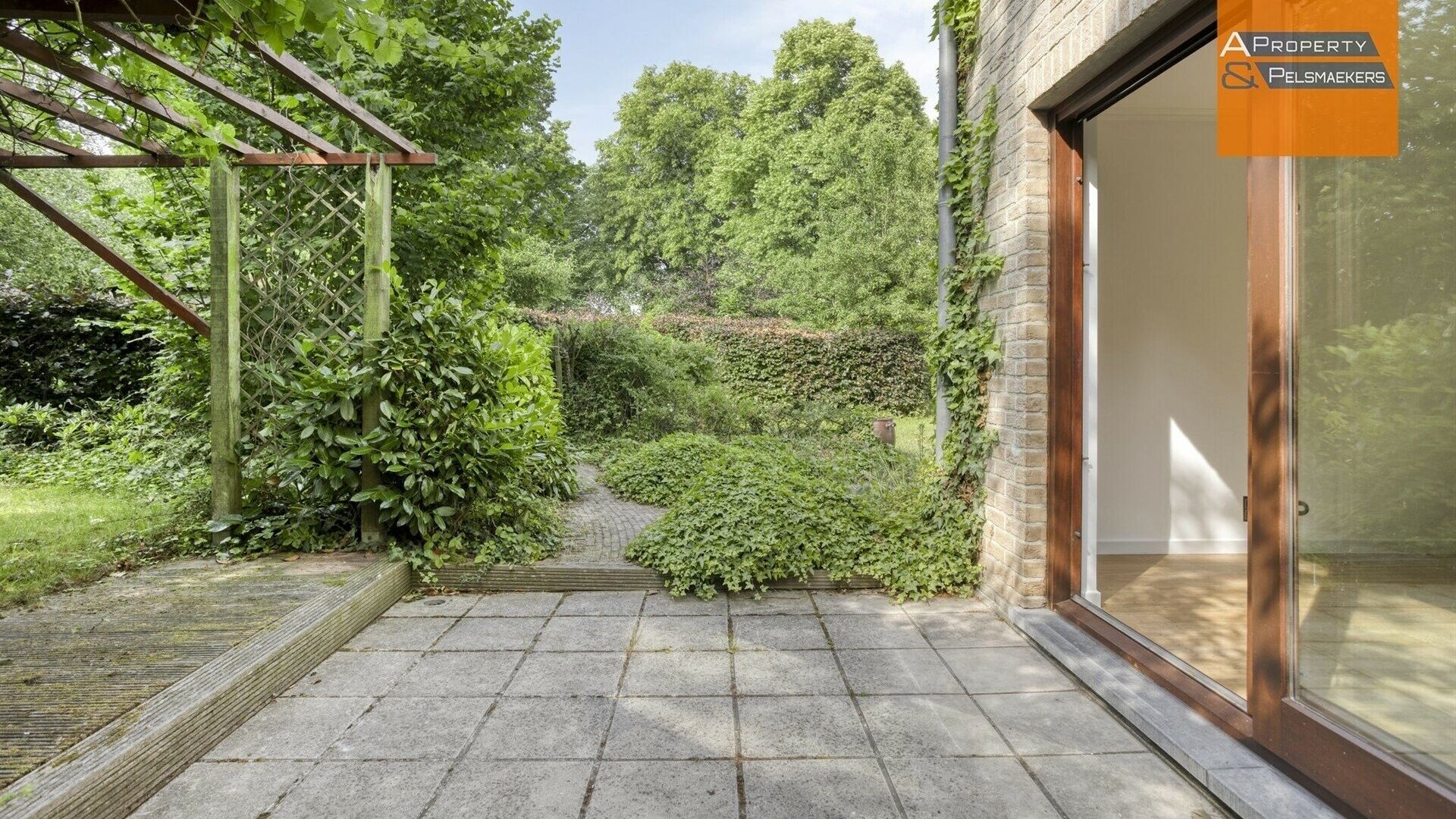Rez-de-Chauss&eacute;e &agrave; vendre &agrave; SINT-STEVENS-WOLUWE