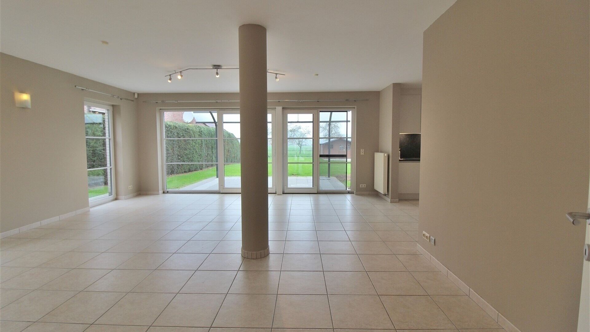 Villa for rent in Everberg