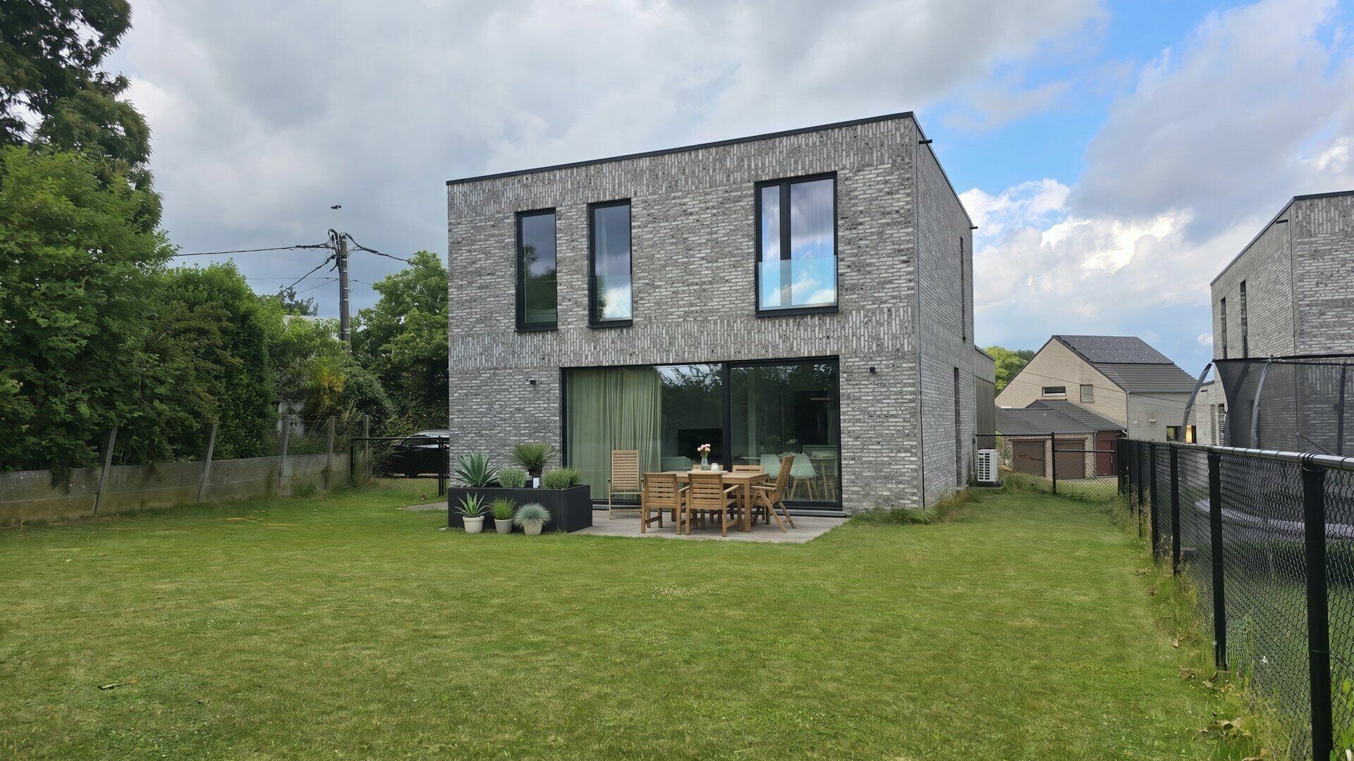 Villa for rent in LEEFDAAL