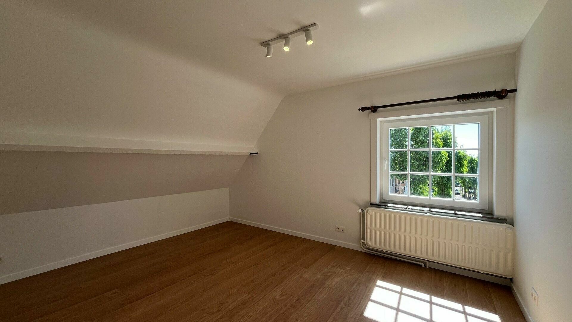 Villa for rent in STERREBEEK