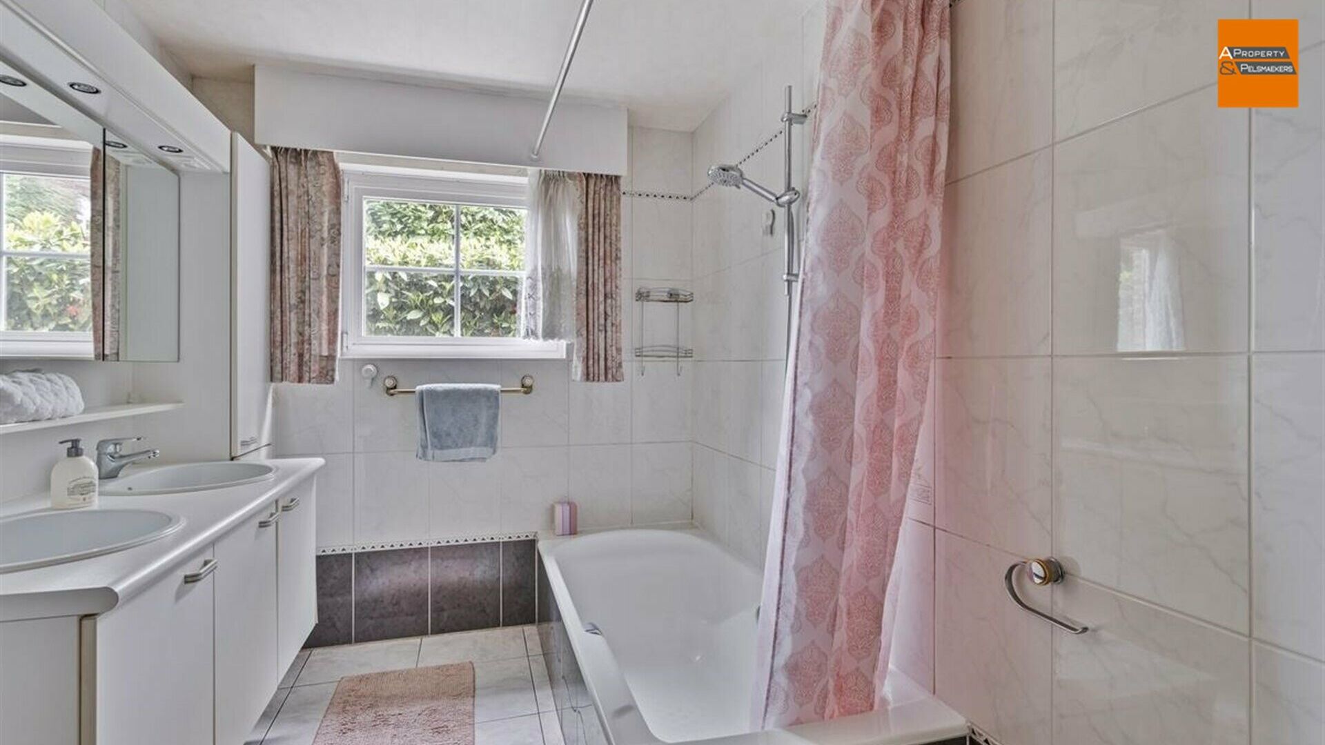 Villa for sale in EVERBERG