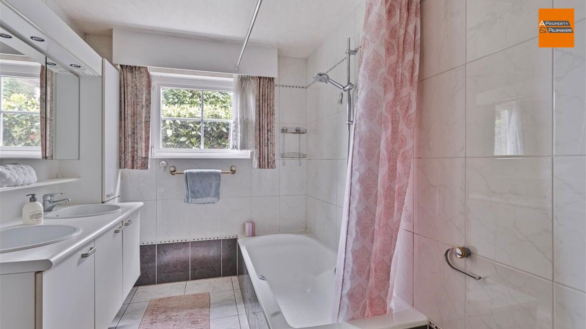 Villa for sale in EVERBERG